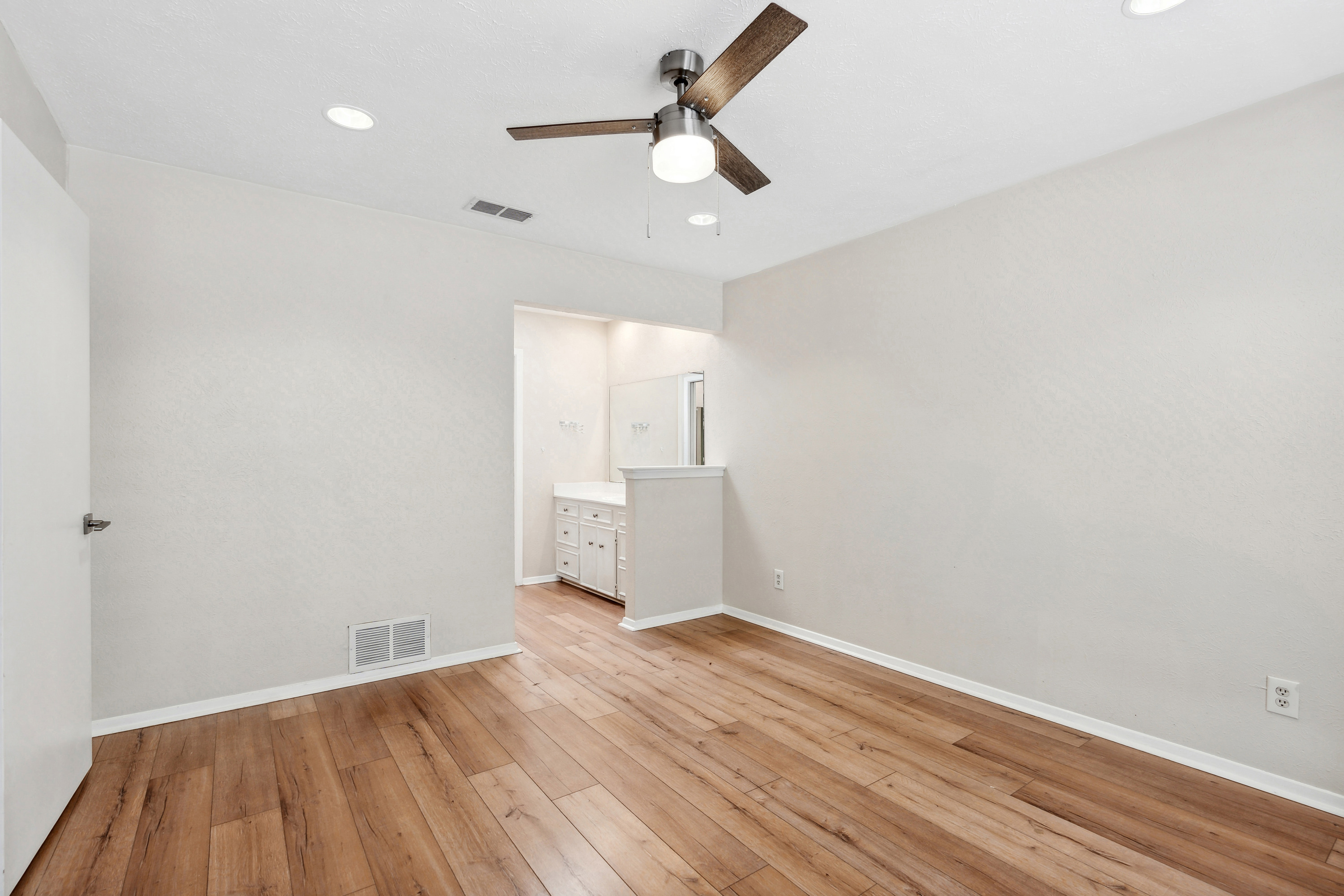 17015 Graystone Drive Dallas TX 75248