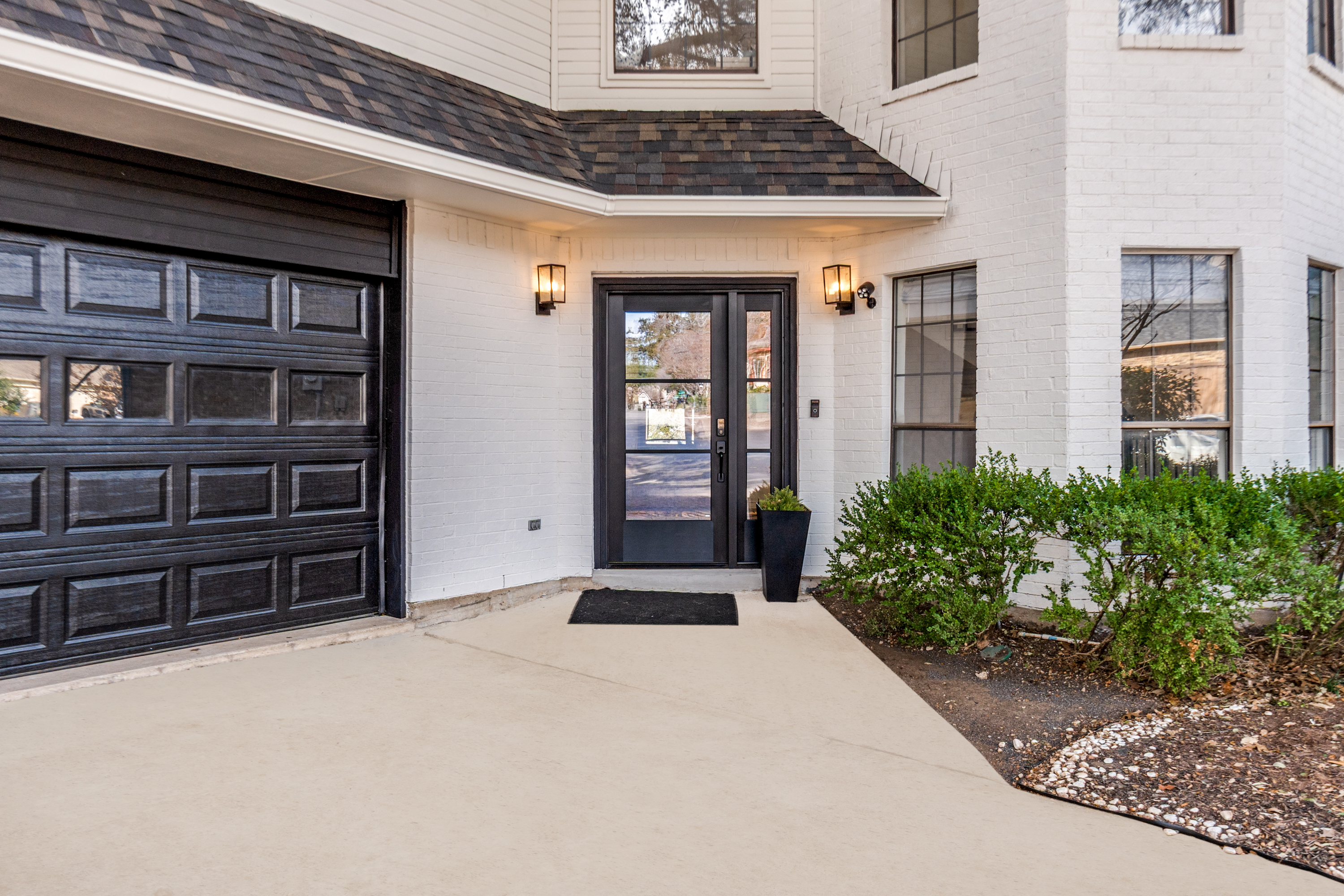 9122 Cochran Heights Drive Dallas TX 75220