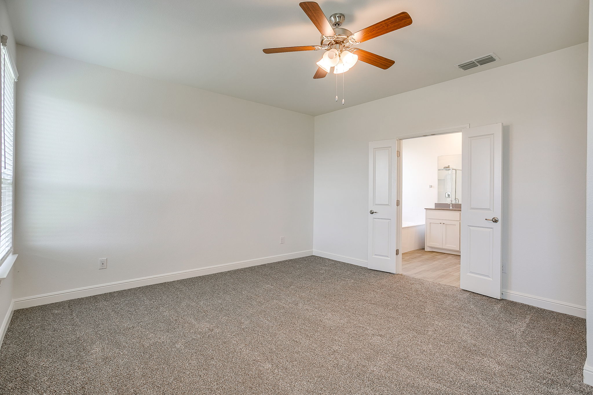 509 Big Horn Pass Denton TX 76210