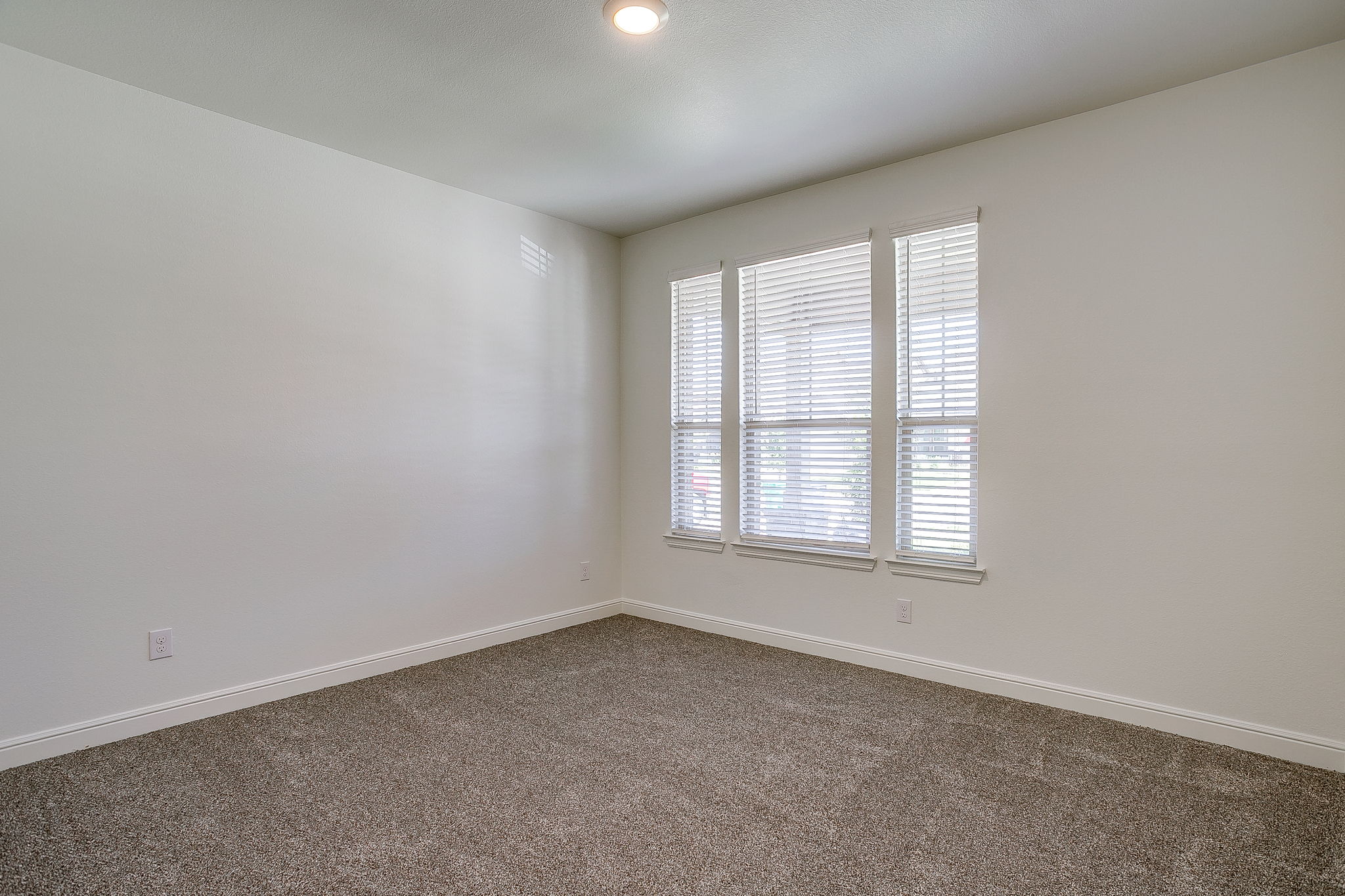 509 Big Horn Pass Denton TX 76210