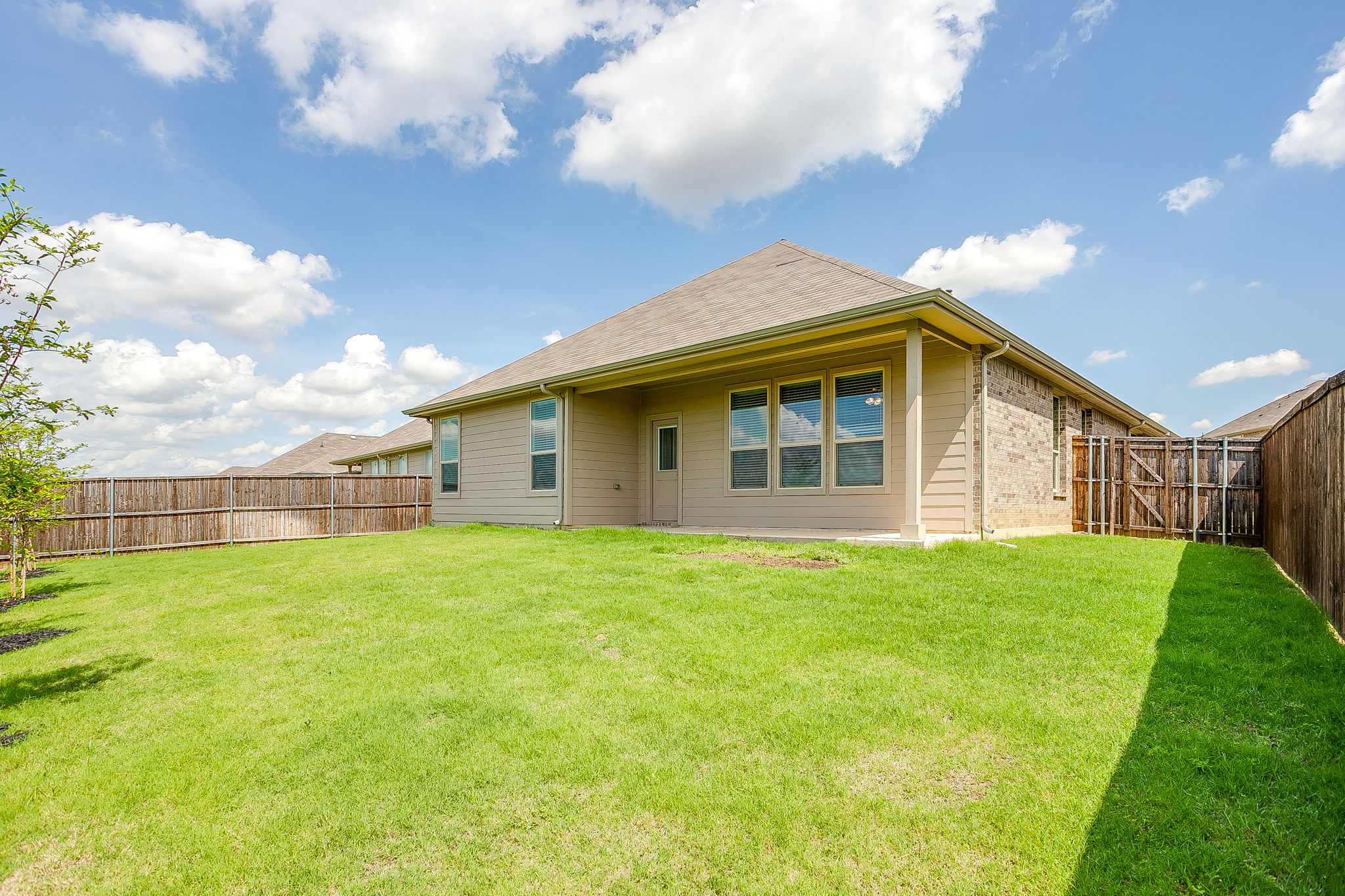 509 Big Horn Pass Denton TX 76210