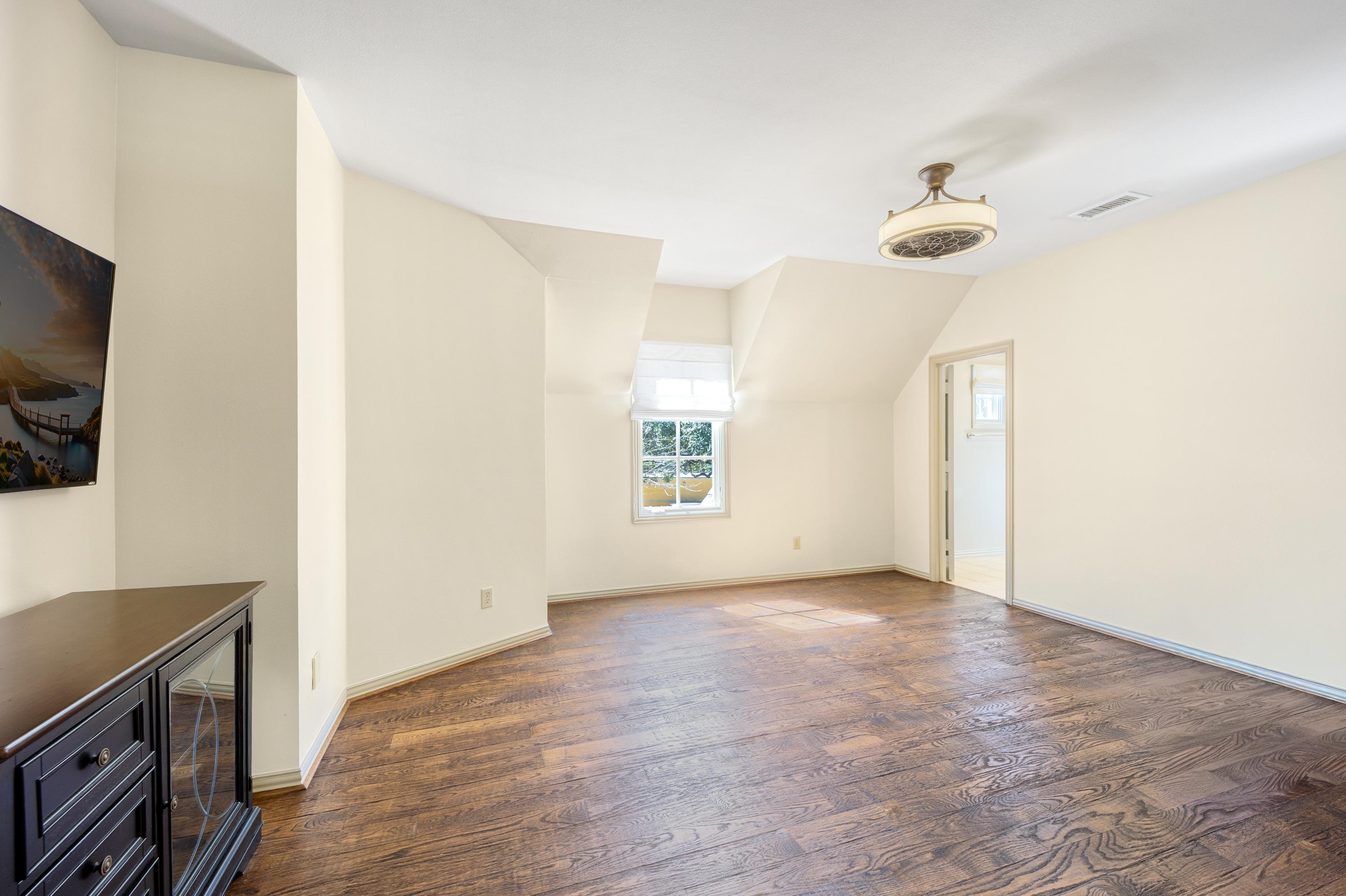 6615 Meadow Road Dallas TX 75230