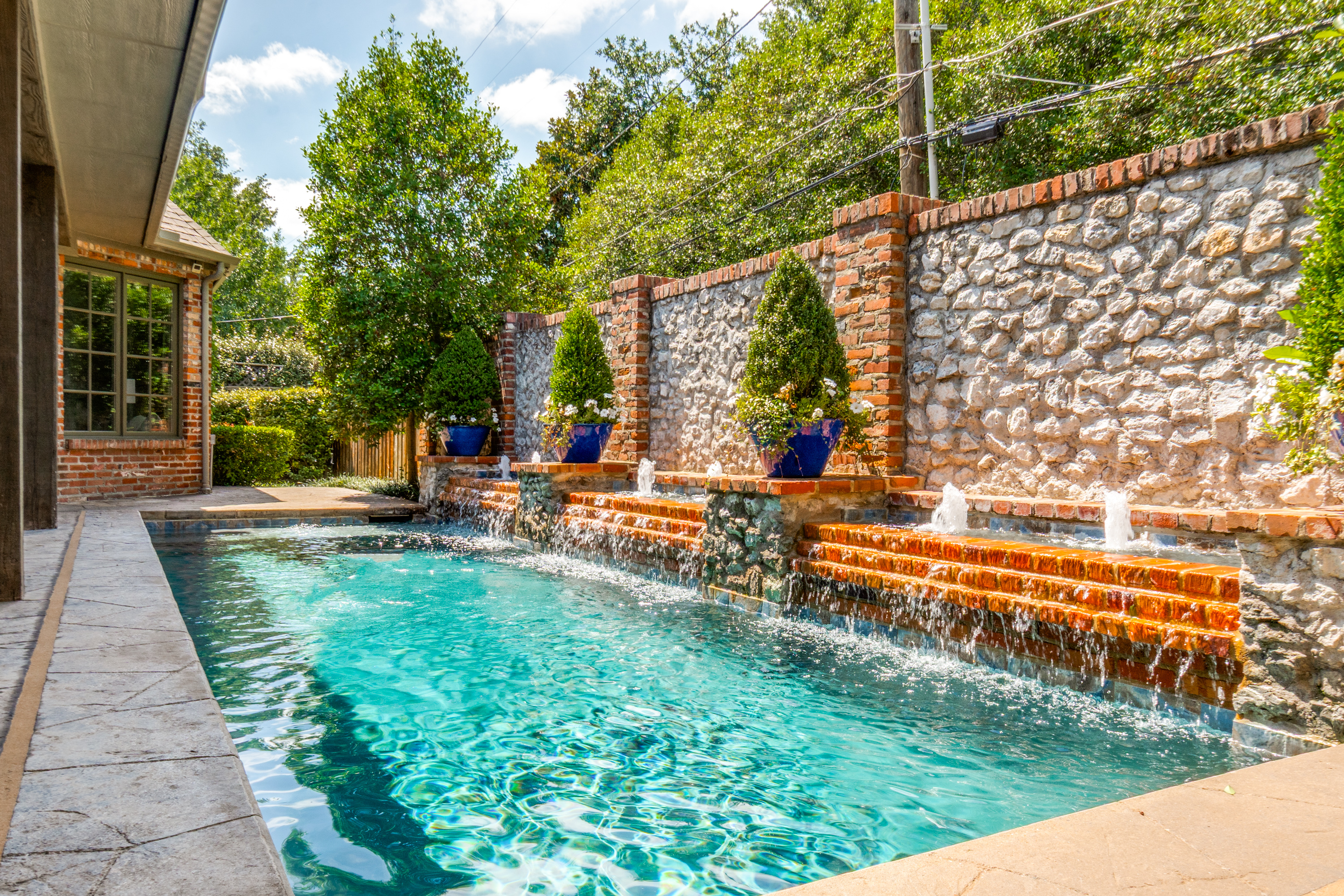 6615 Meadow Road Dallas TX 75230
