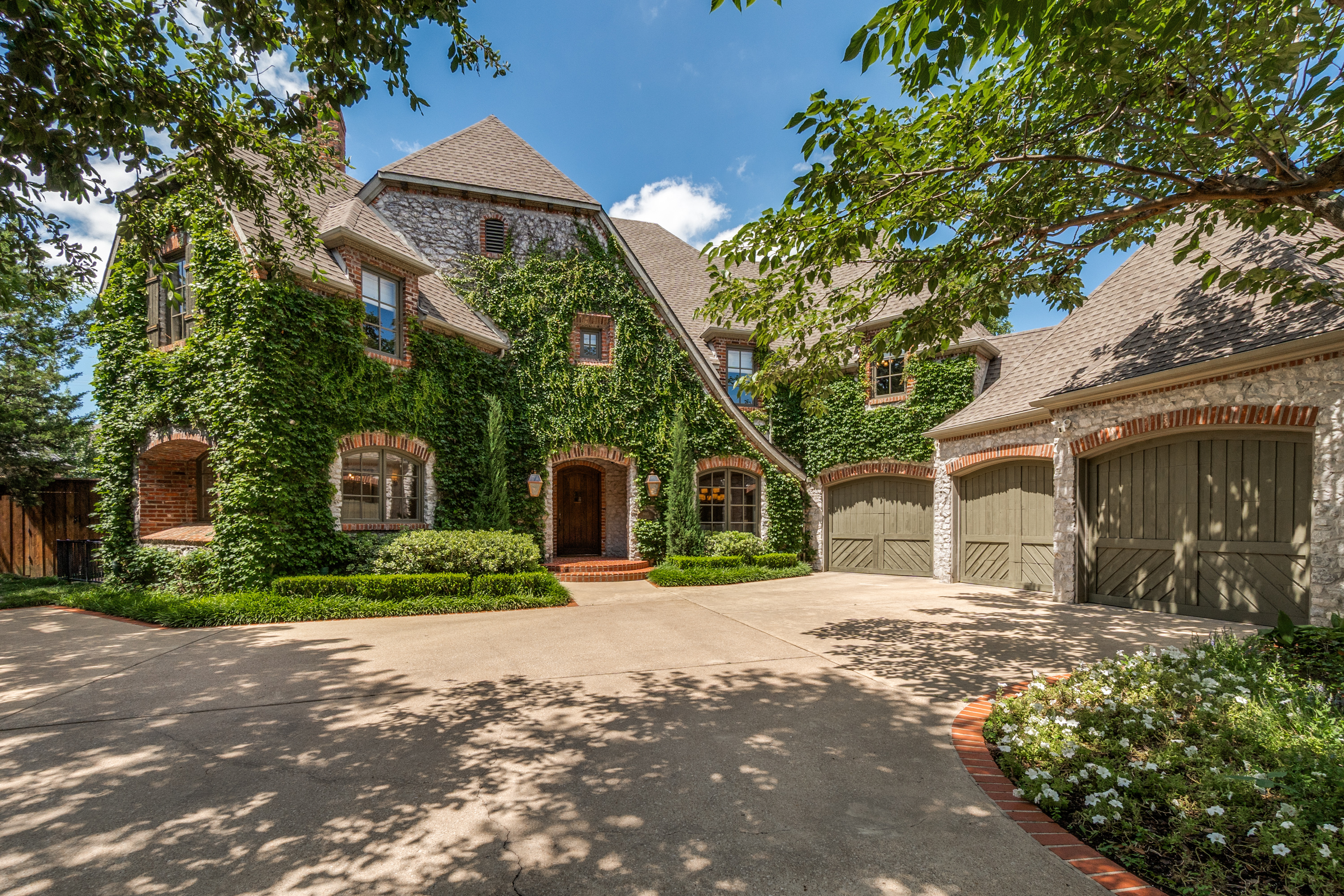 6615 Meadow Road Dallas TX 75230
