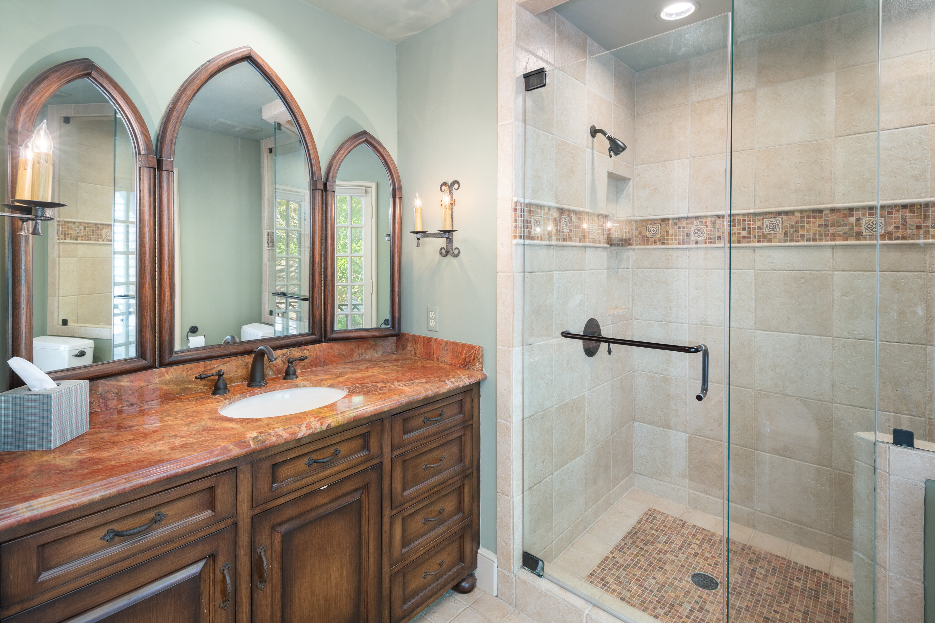 5106 Deloache Avenue Dallas TX 75220