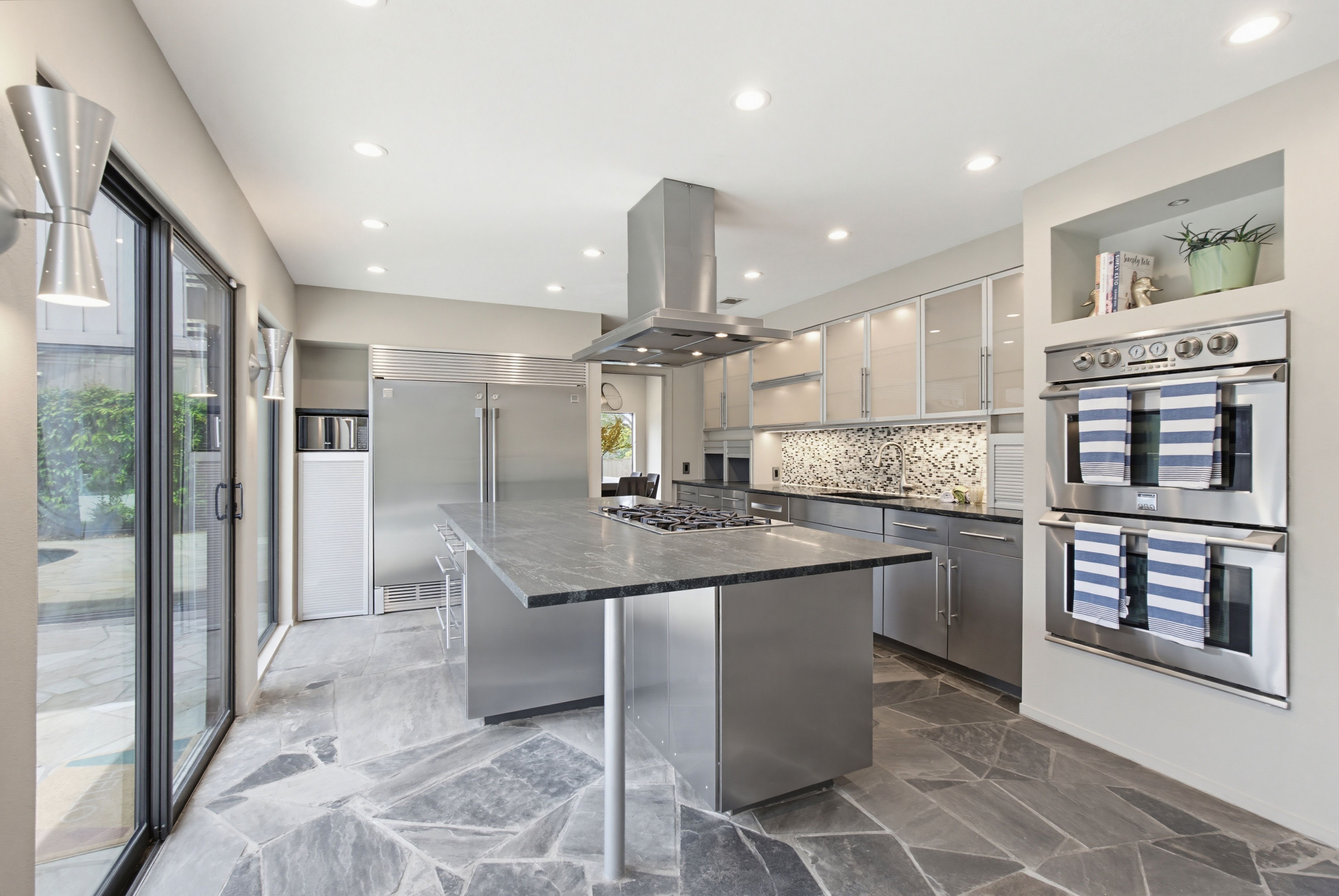 8903 Maple Glen Drive Dallas TX 75231