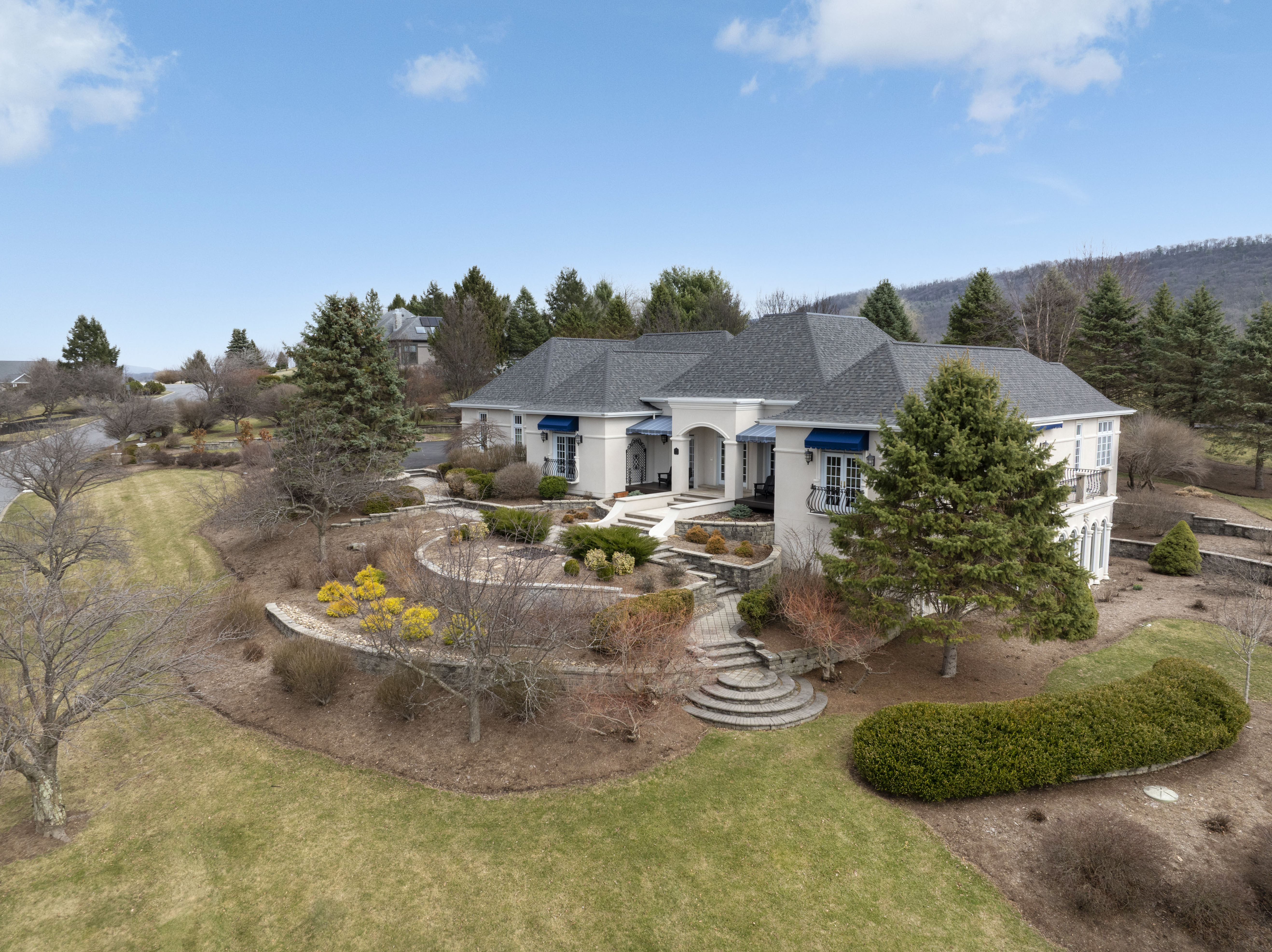 220 Mt Pleasant Drive Boalsburg PA 16827