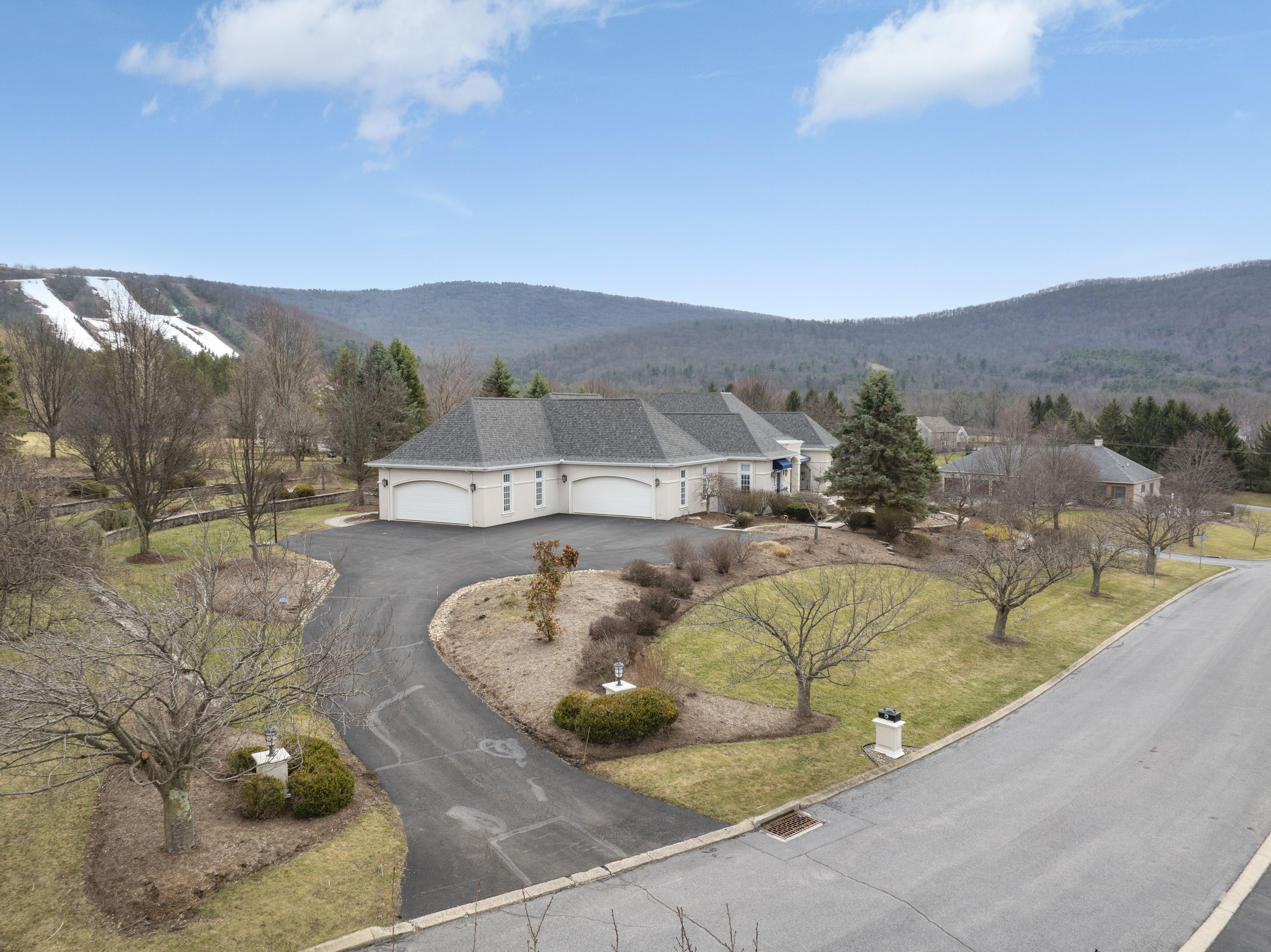 220 Mount Pleasant Drive Boalsburg PA 16827