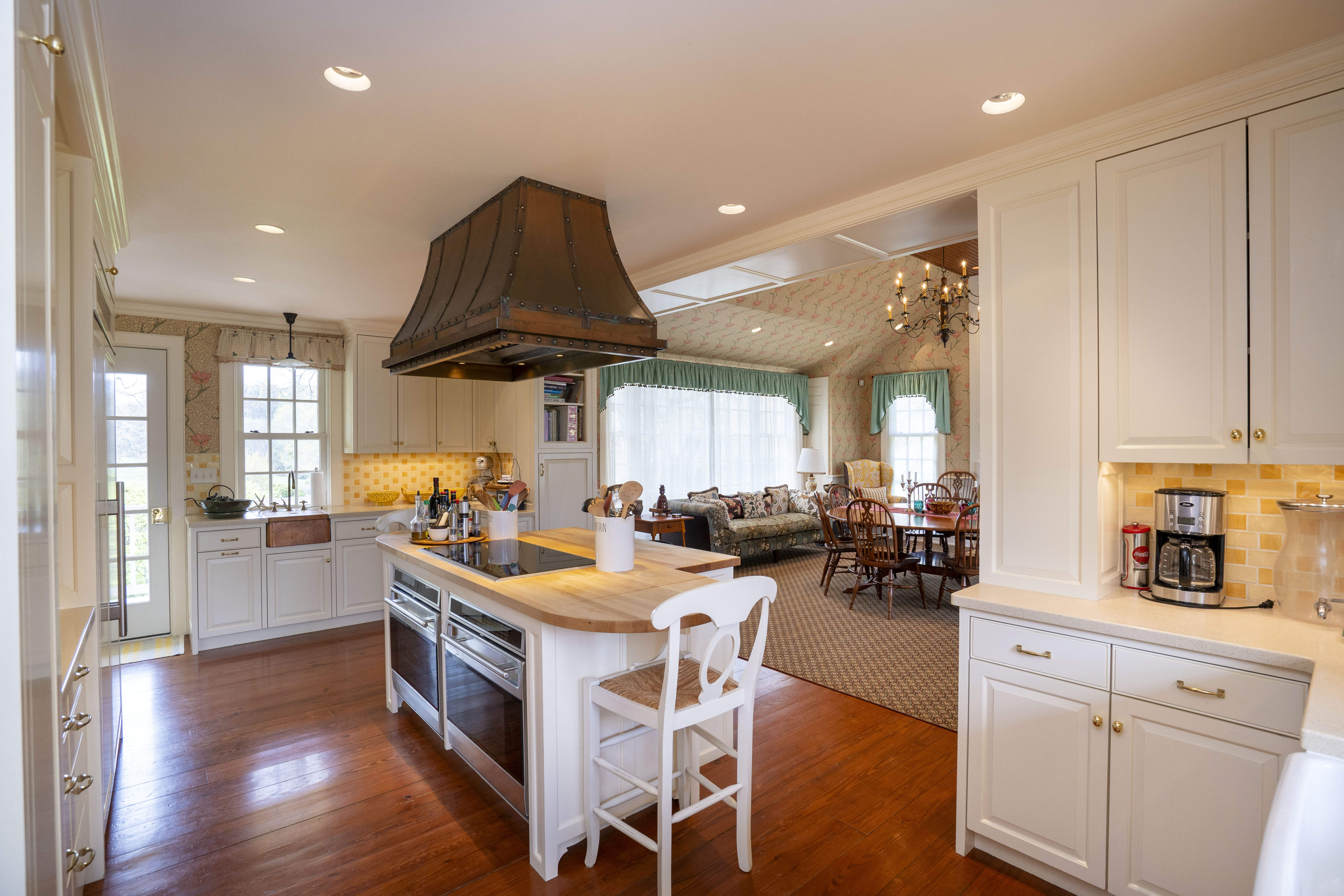 9981 Douglas Road Red Lion PA 17356