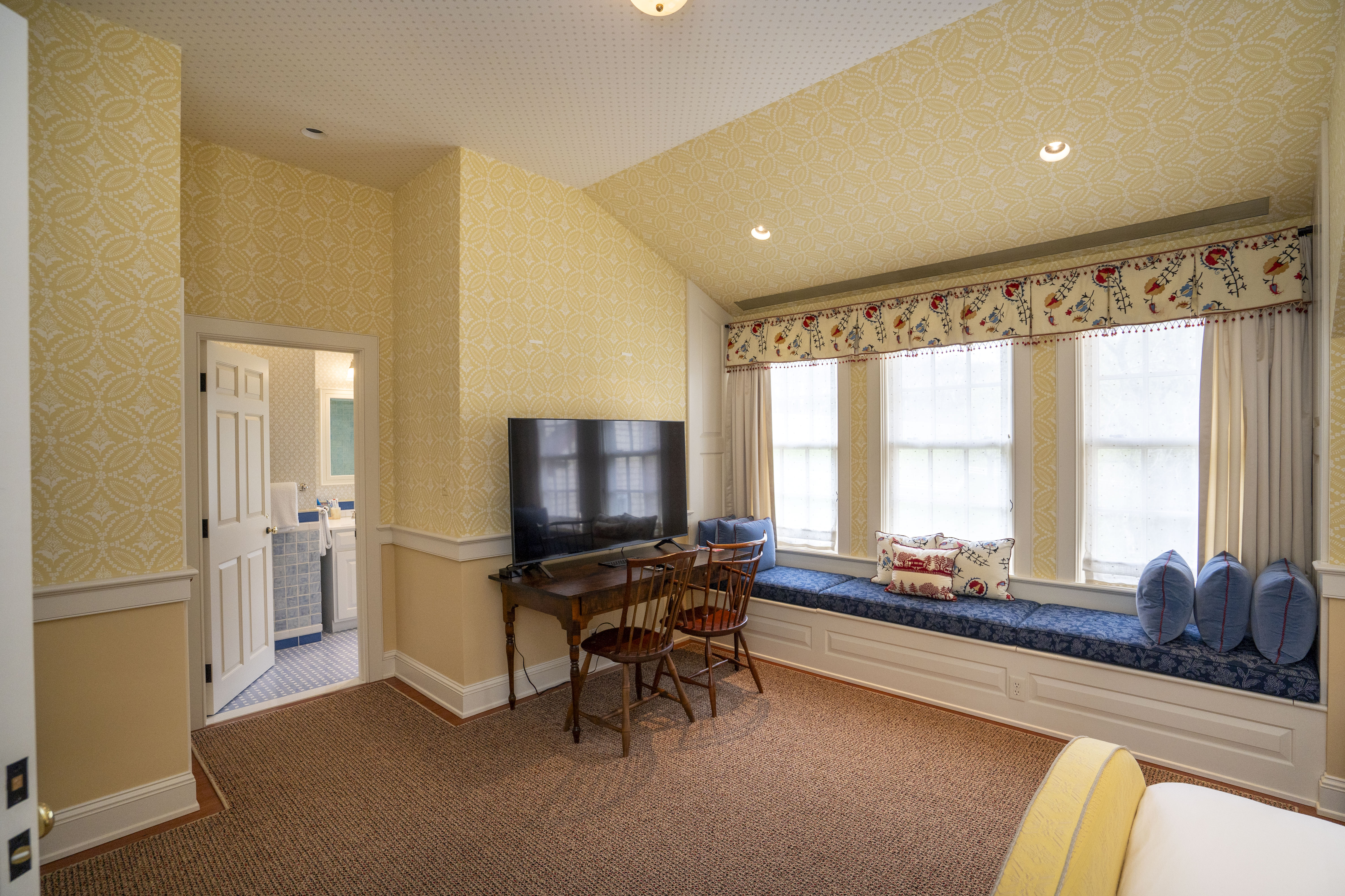 9981 Douglas Road Red Lion PA 17356