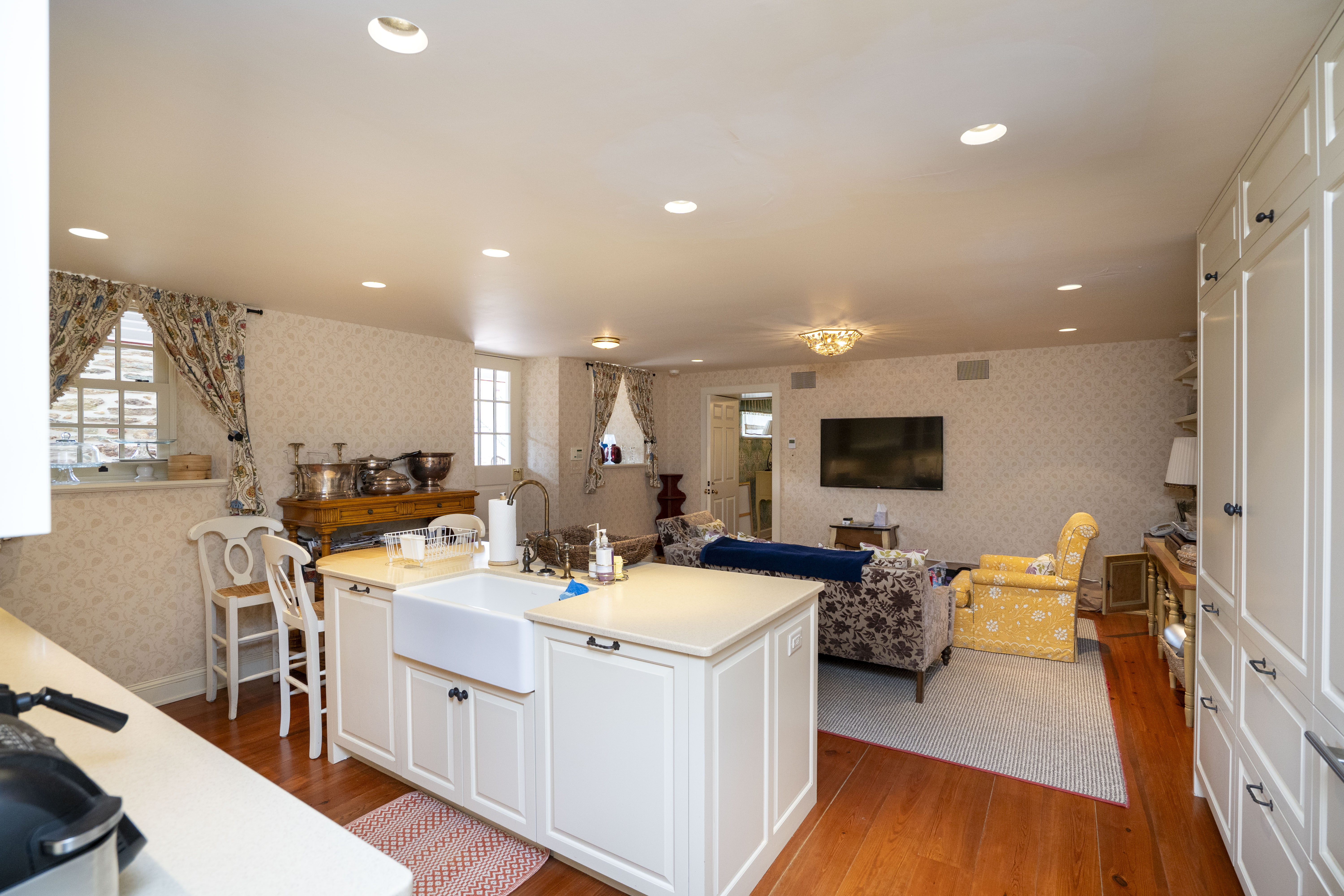 9981 Douglas Road Red Lion PA 17356