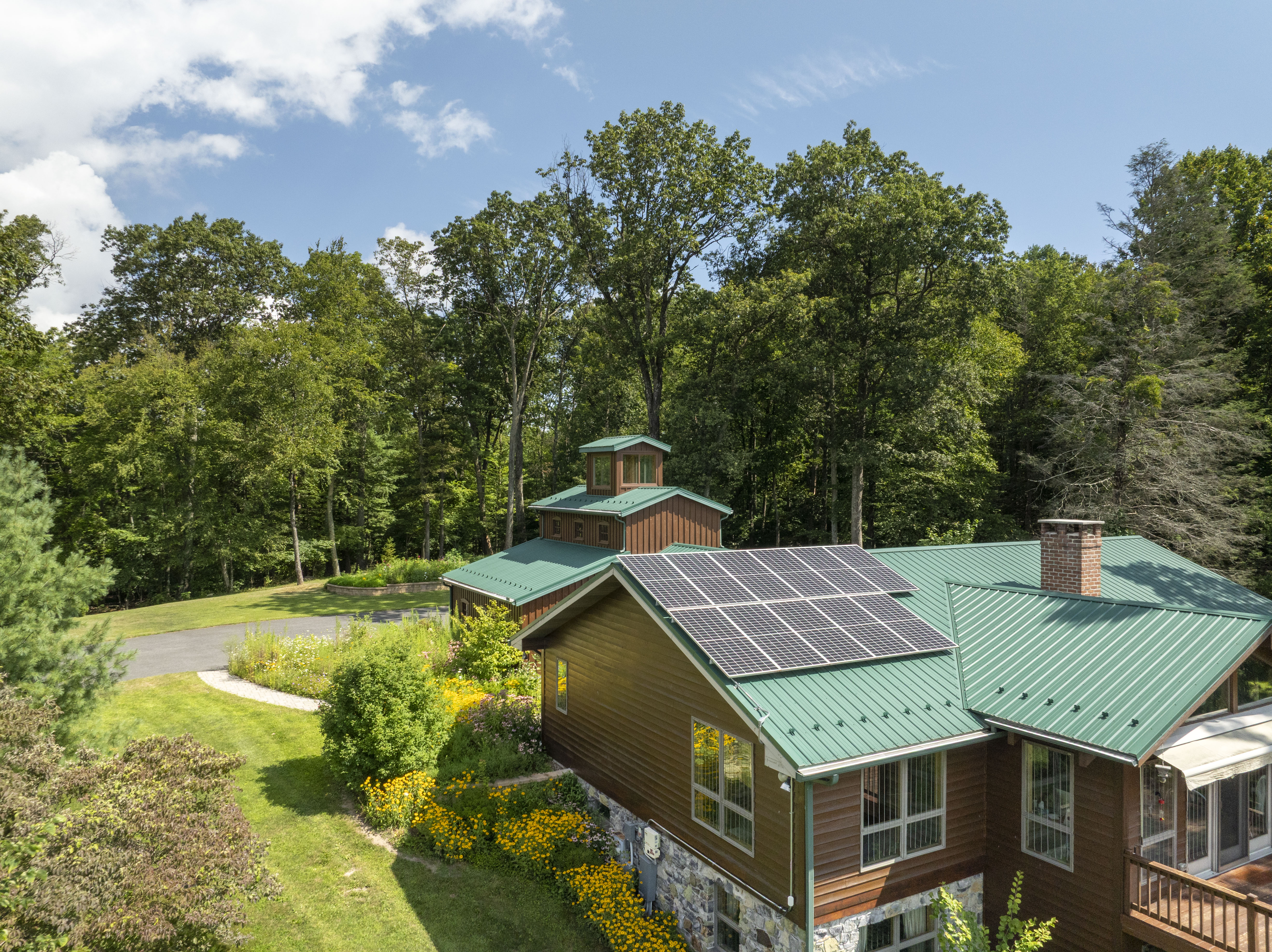 1494 Mountain Road Orrtanna PA 17353