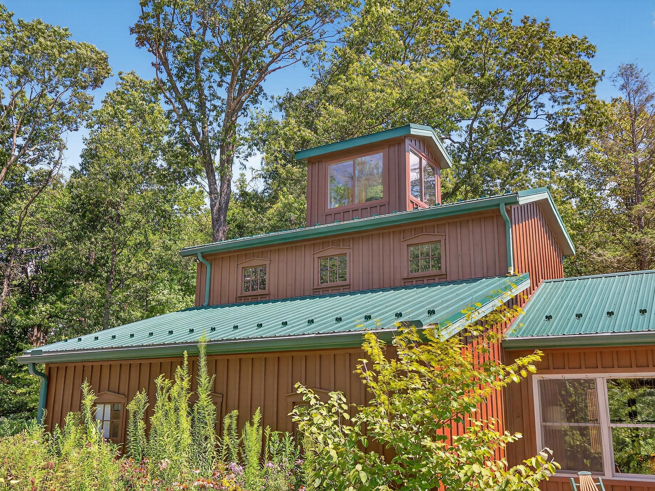 1494 Mountain Road Orrtanna PA 17353