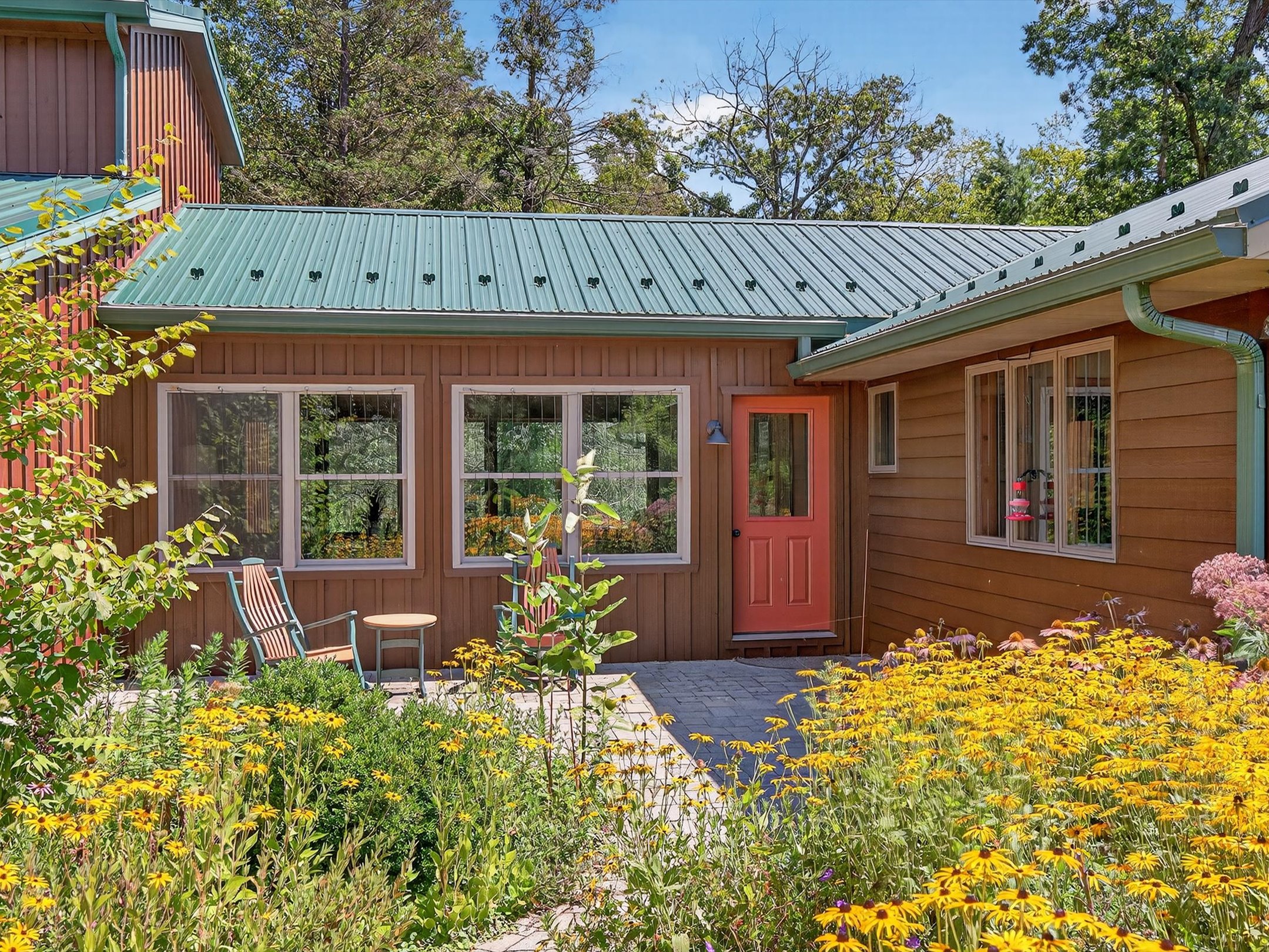 1494 Mountain Road Orrtanna PA 17353