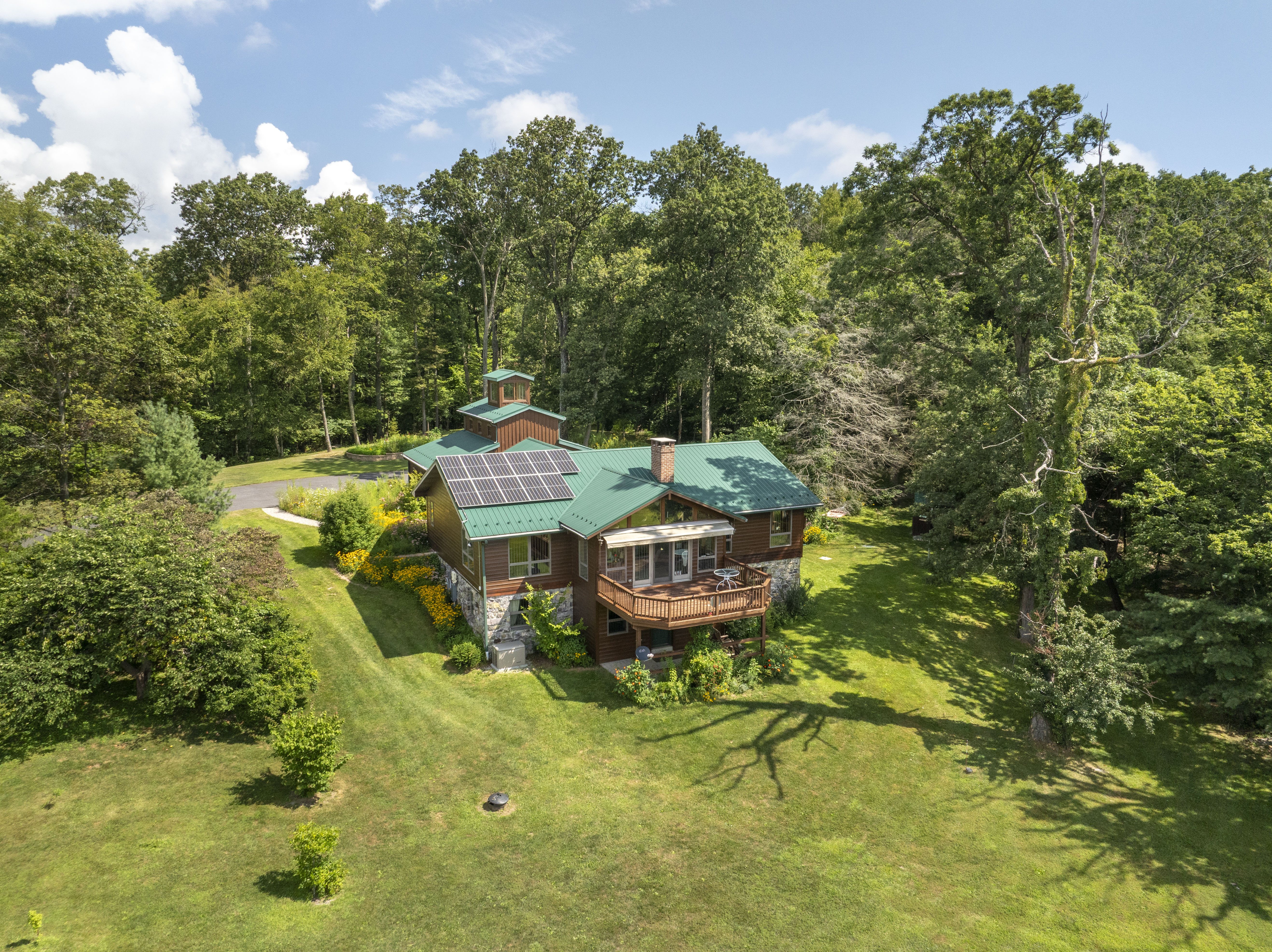 1494 Mountain Road Orrtanna PA 17353