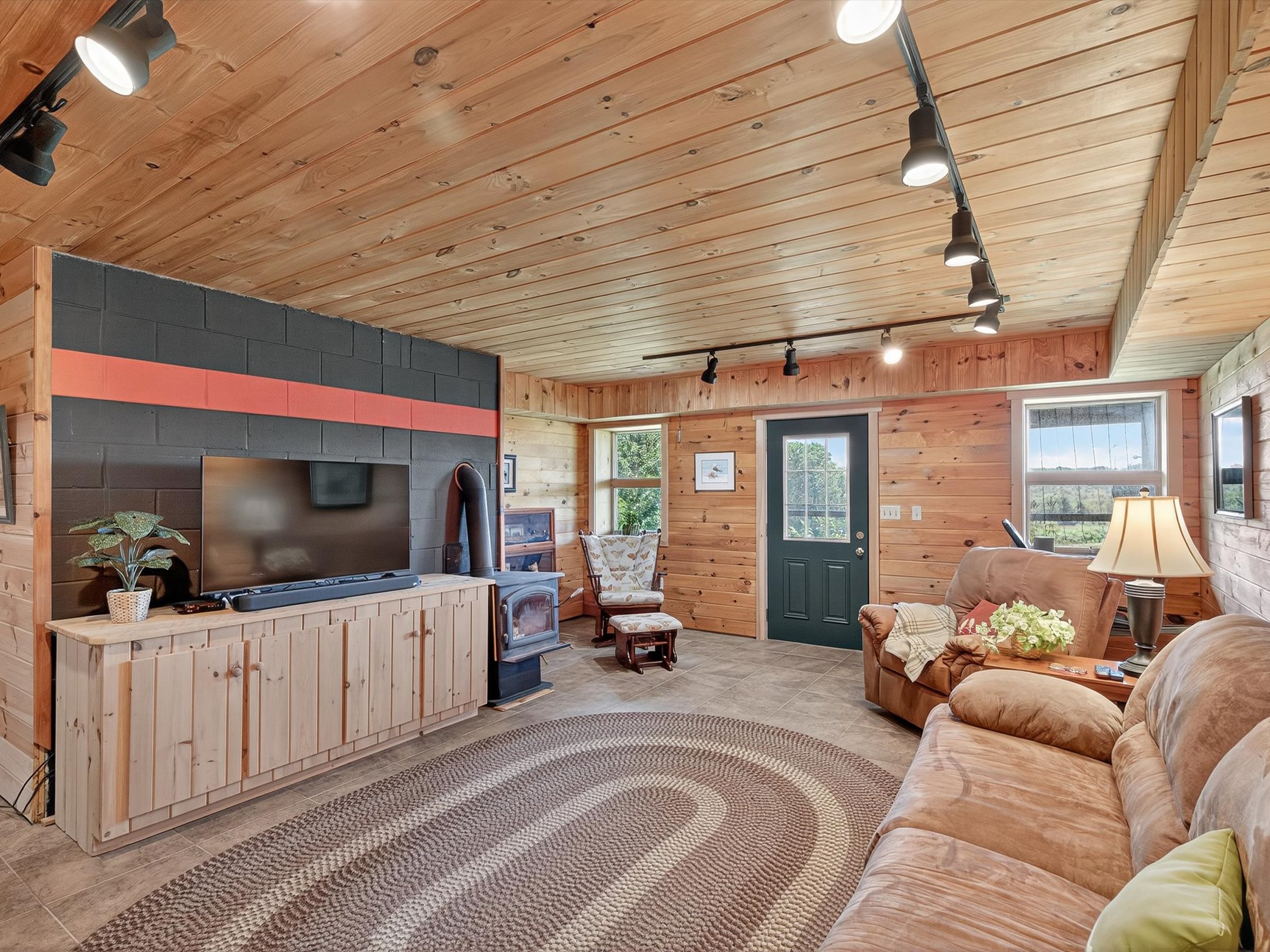 1494 Mountain Road Orrtanna PA 17353