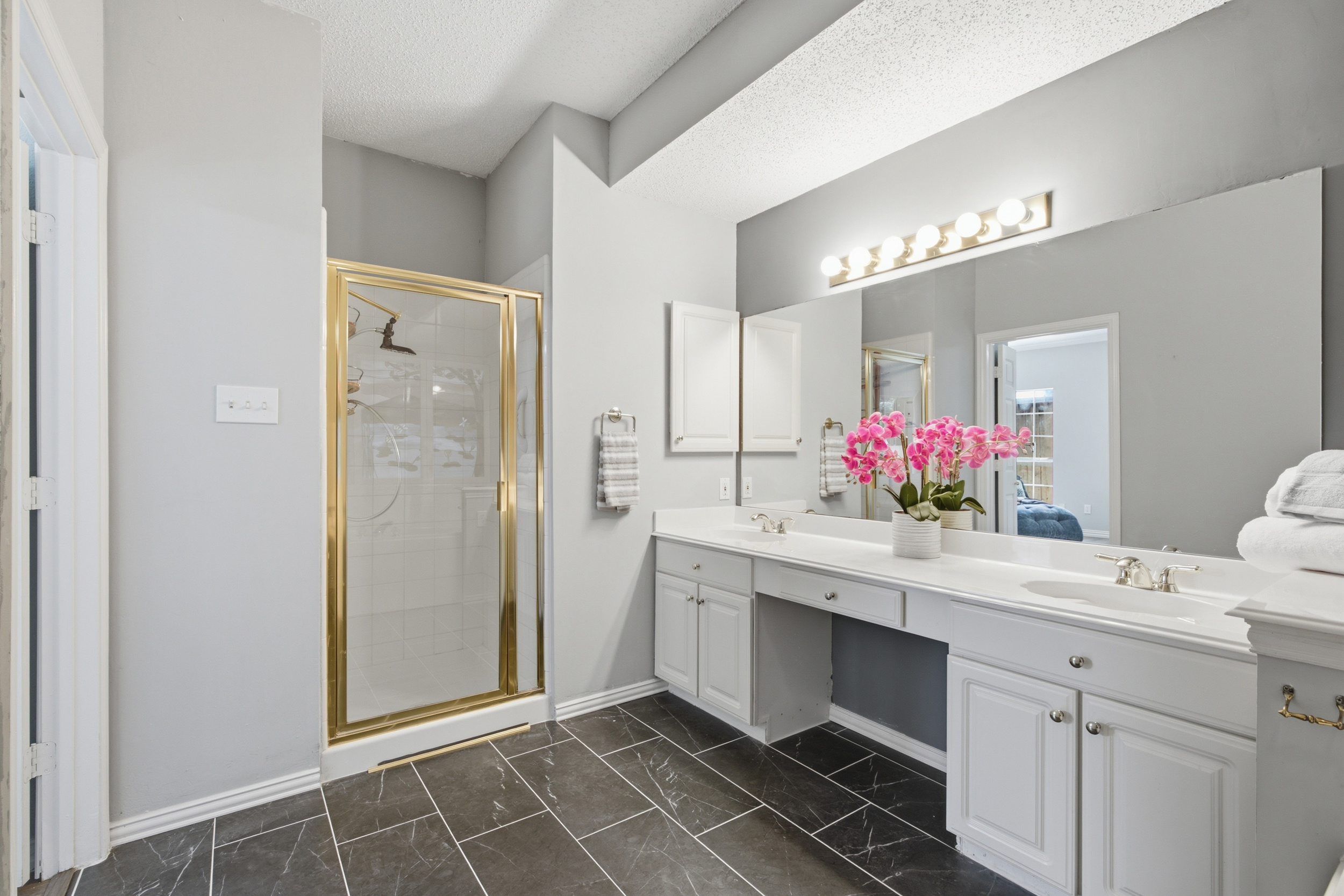 14584 Blueberry Court Addison TX 75001