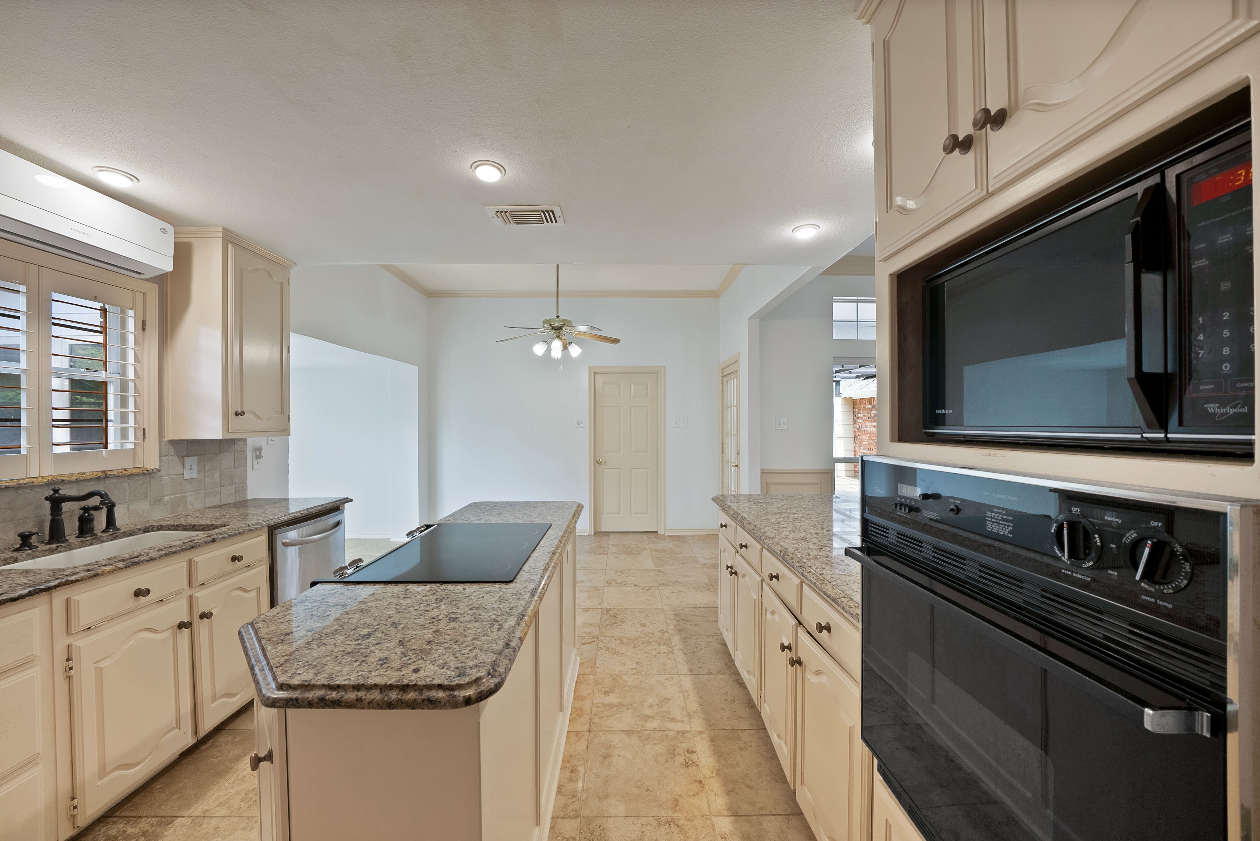 2930 Woodland Hills Drive Grapevine TX 76051