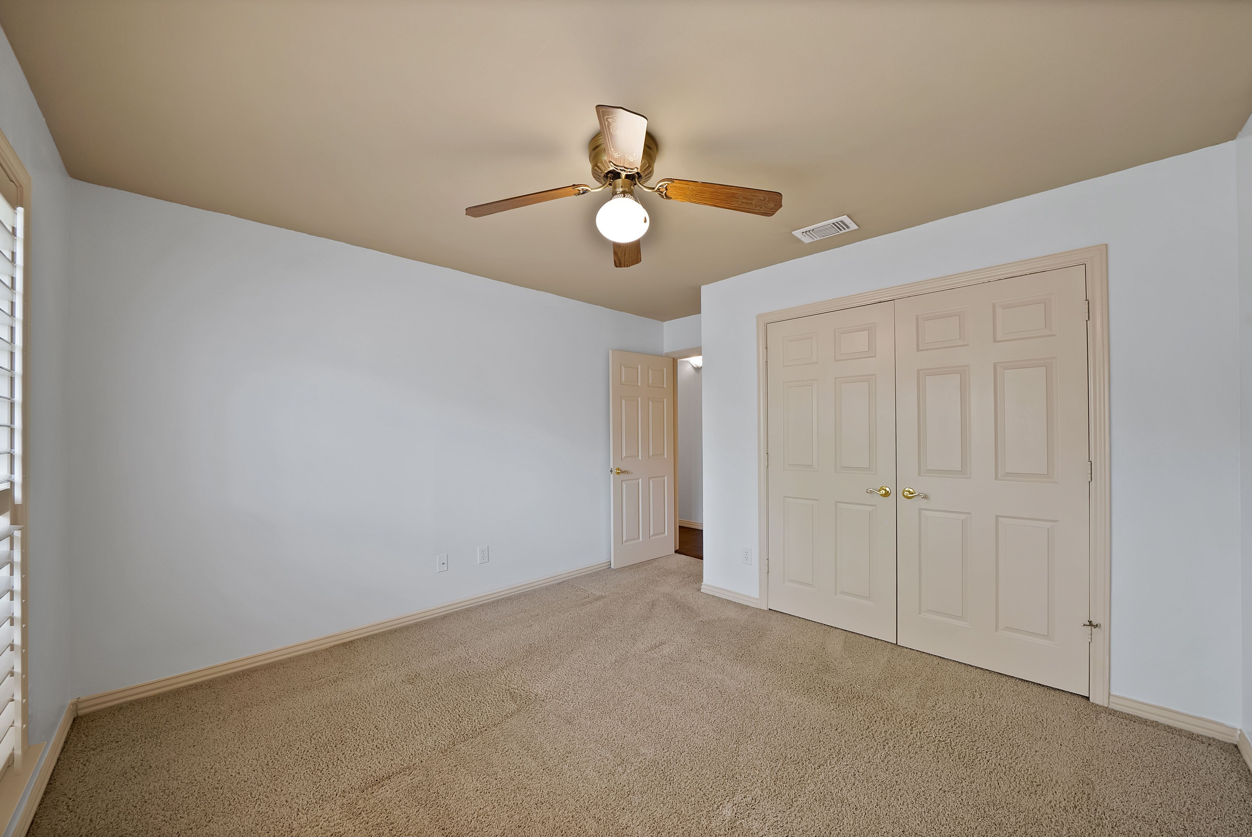 2930 Woodland Hills Drive Grapevine TX 76051