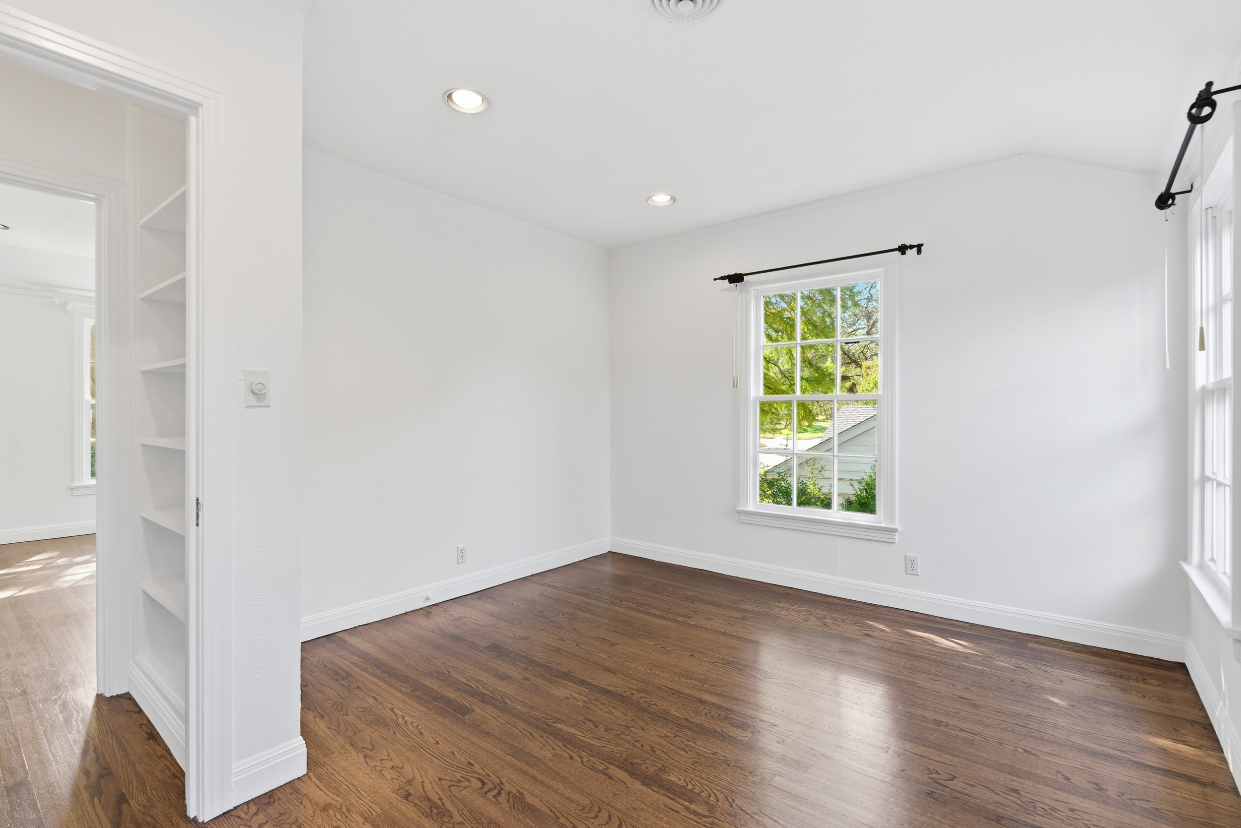 4224 Pershing Avenue Fort Worth TX 76107