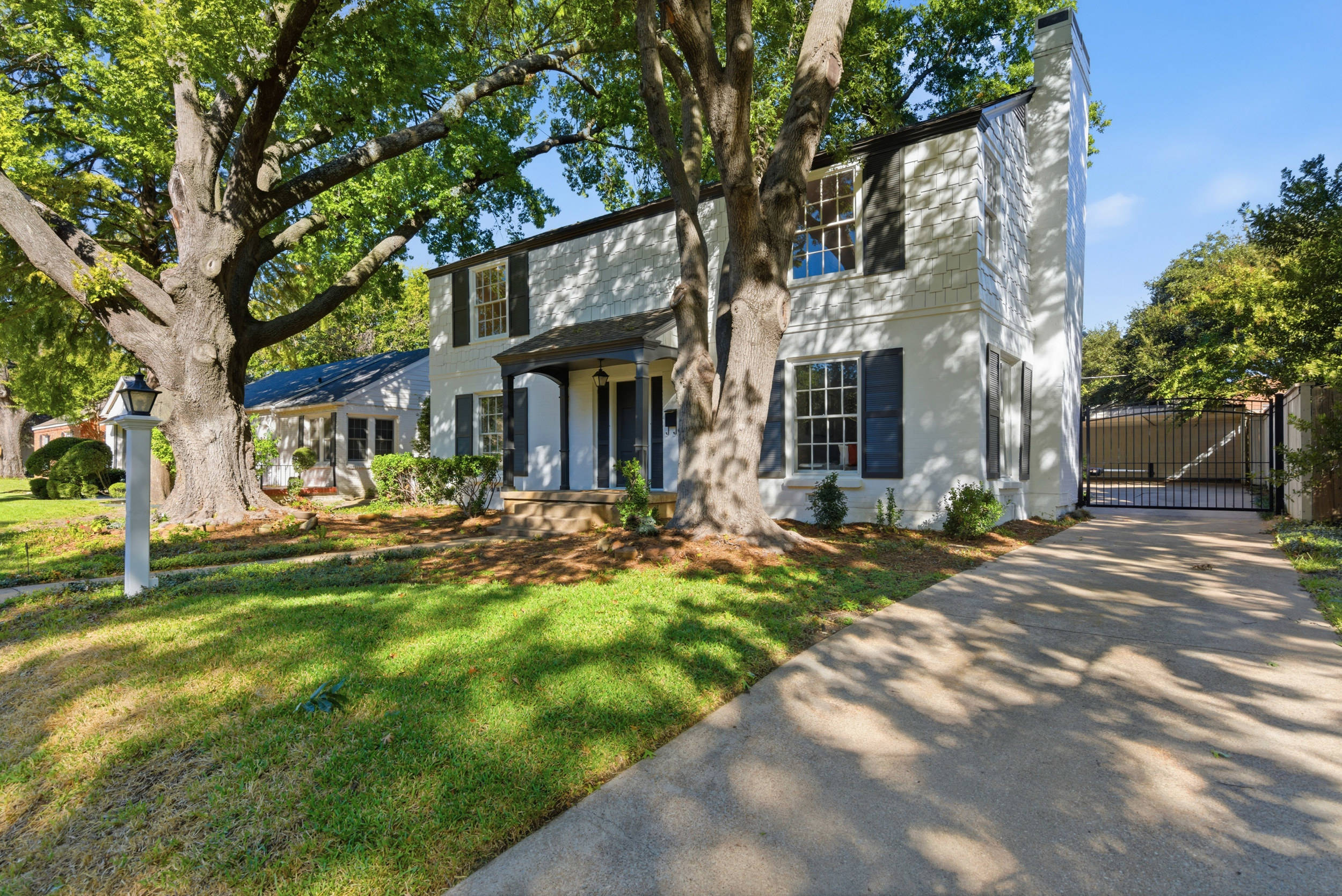 4224 Pershing Avenue Fort Worth TX 76107