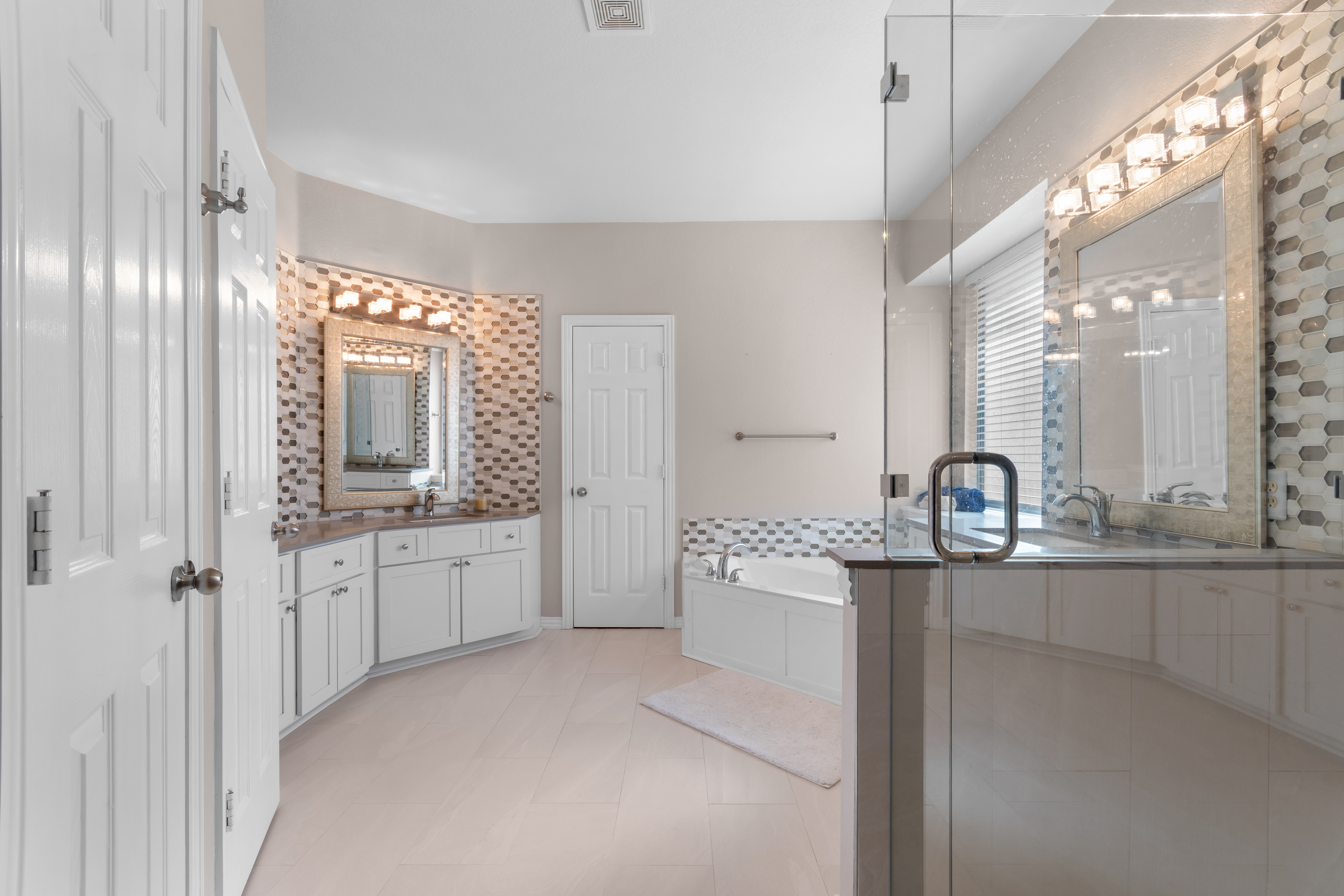 216 Orchard Park Court Mckinney TX 75071