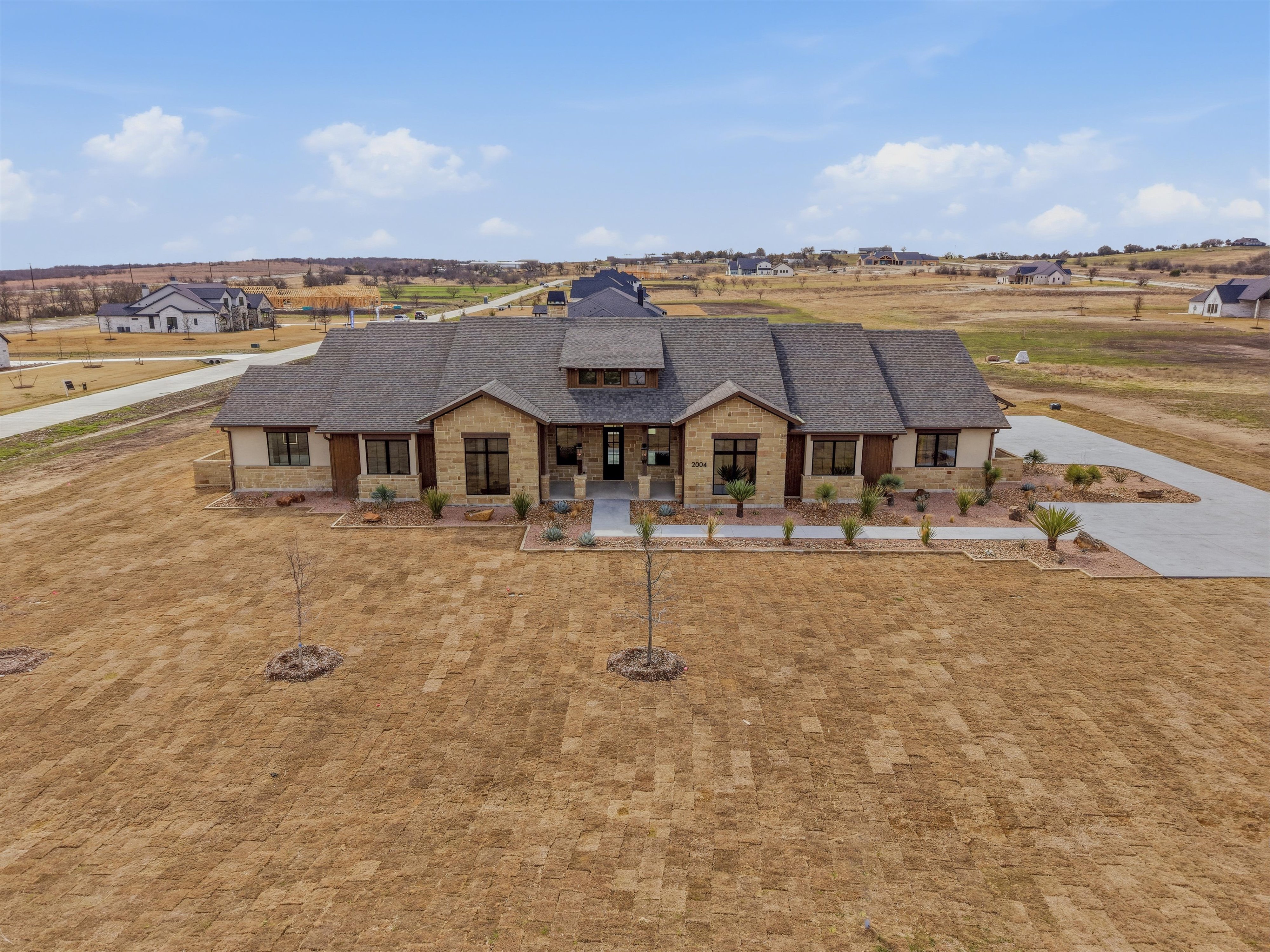 2004 Denali Pass Aledo TX 76008