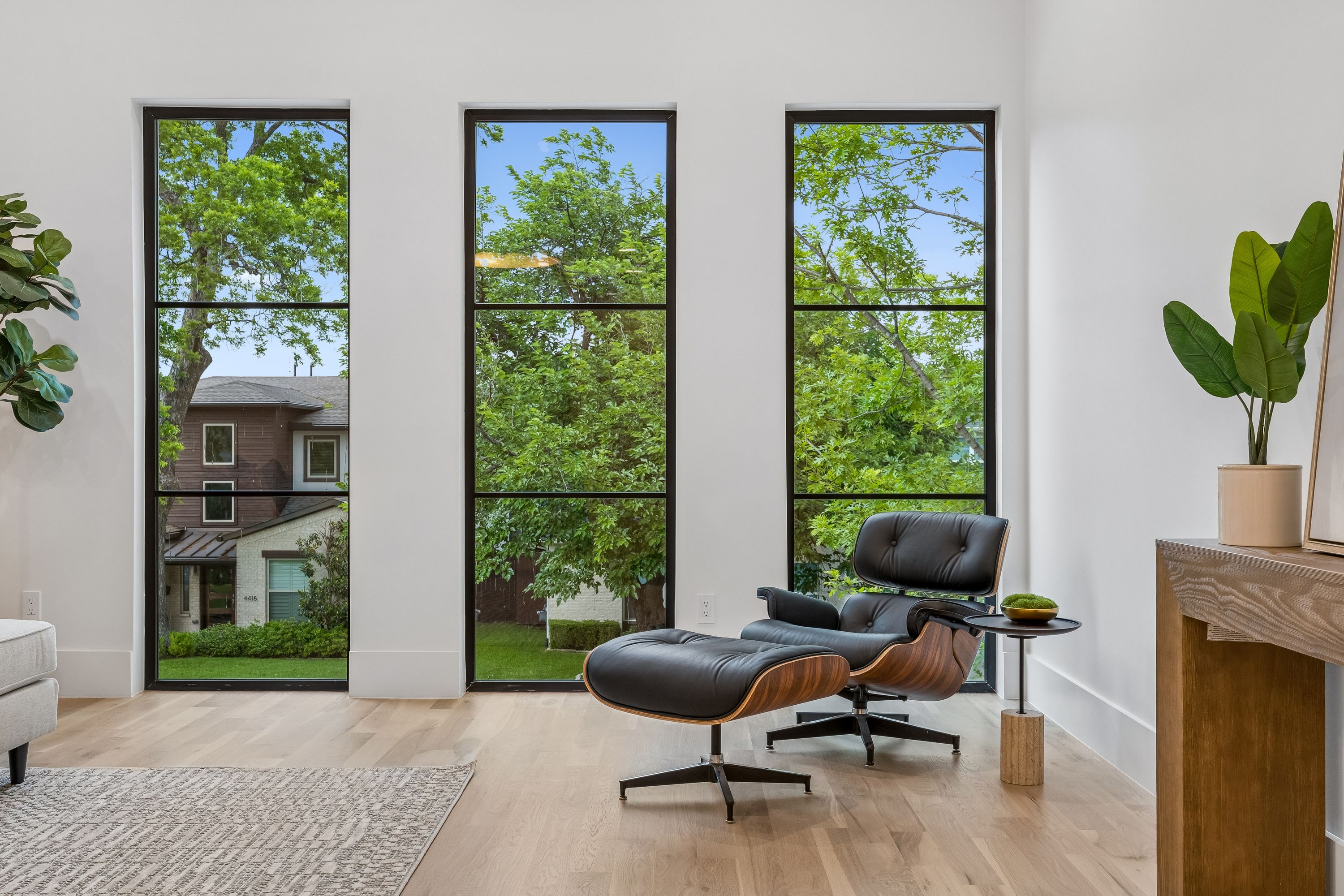 4413 Somerville Avenue Dallas TX 75206