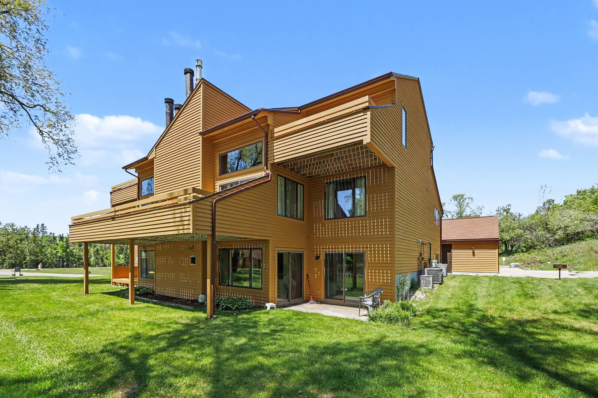 Harbor Springs MI, 4749 S Pleasantview Road, Unit #5