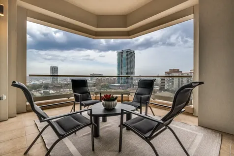2300 Wolf Street Dallas TX 75201