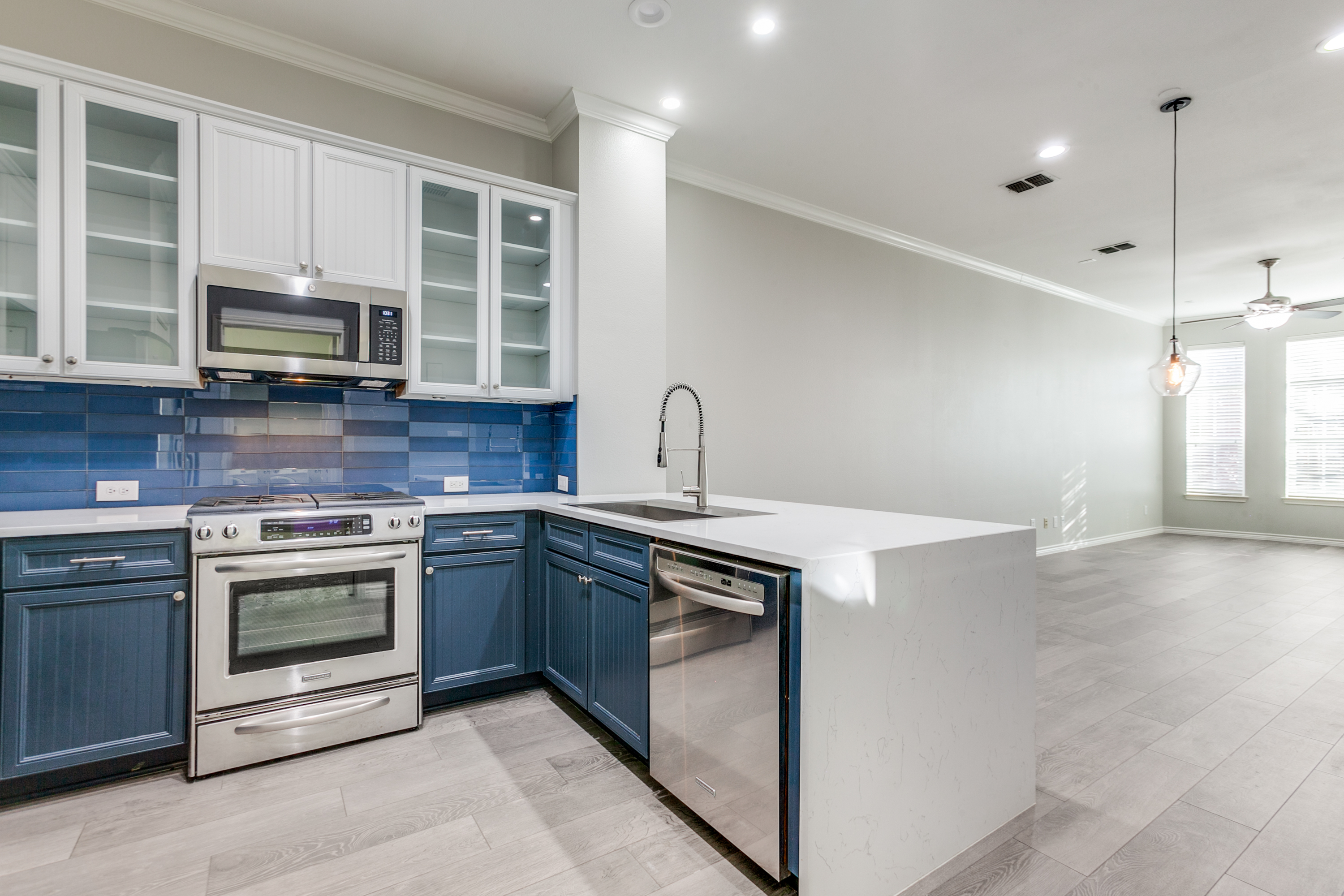 15819 Breedlove Place Addison TX 75001