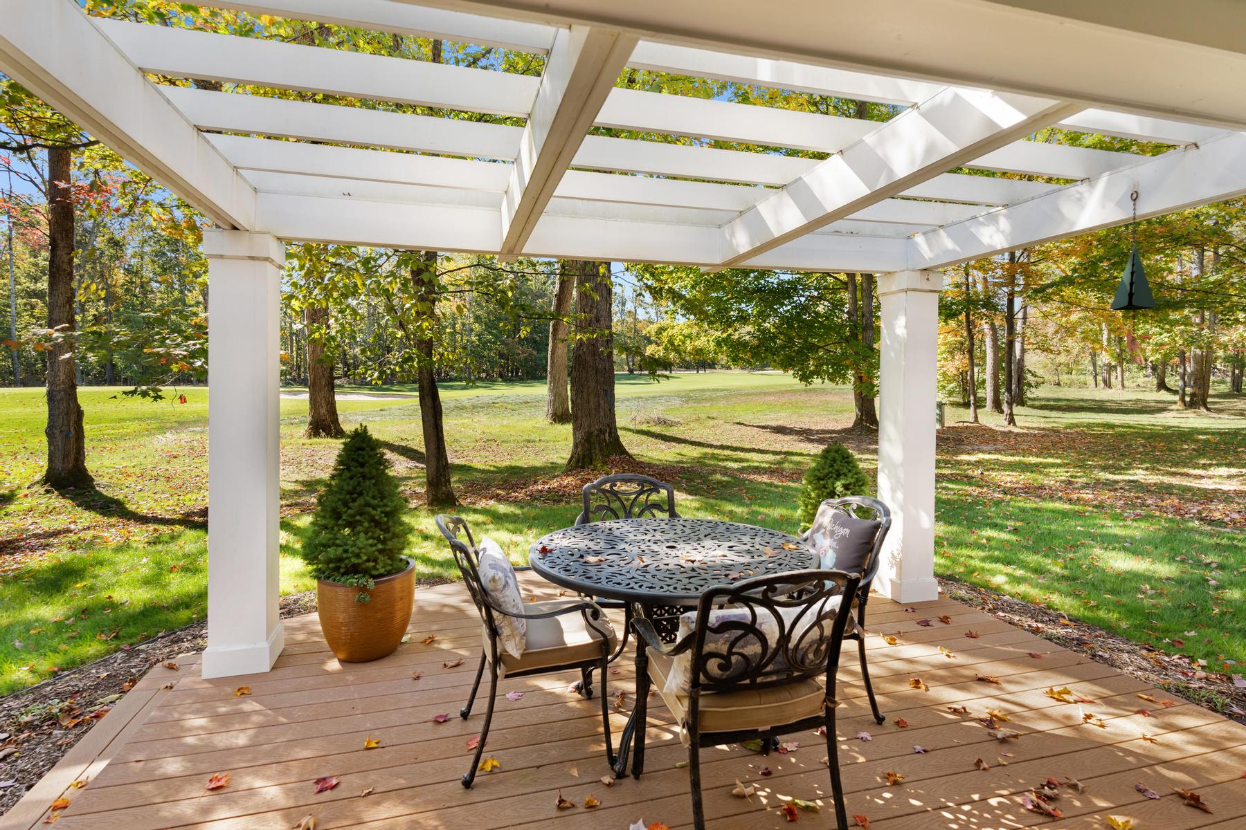 4251 Pinehurst Lane Harbor Springs MI 49740