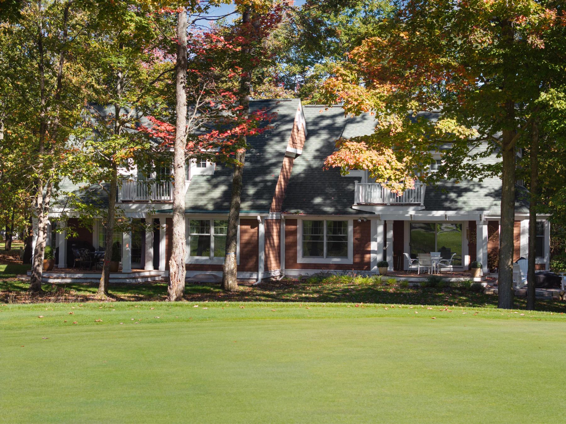 4251 Pinehurst Lane Harbor Springs MI 49740