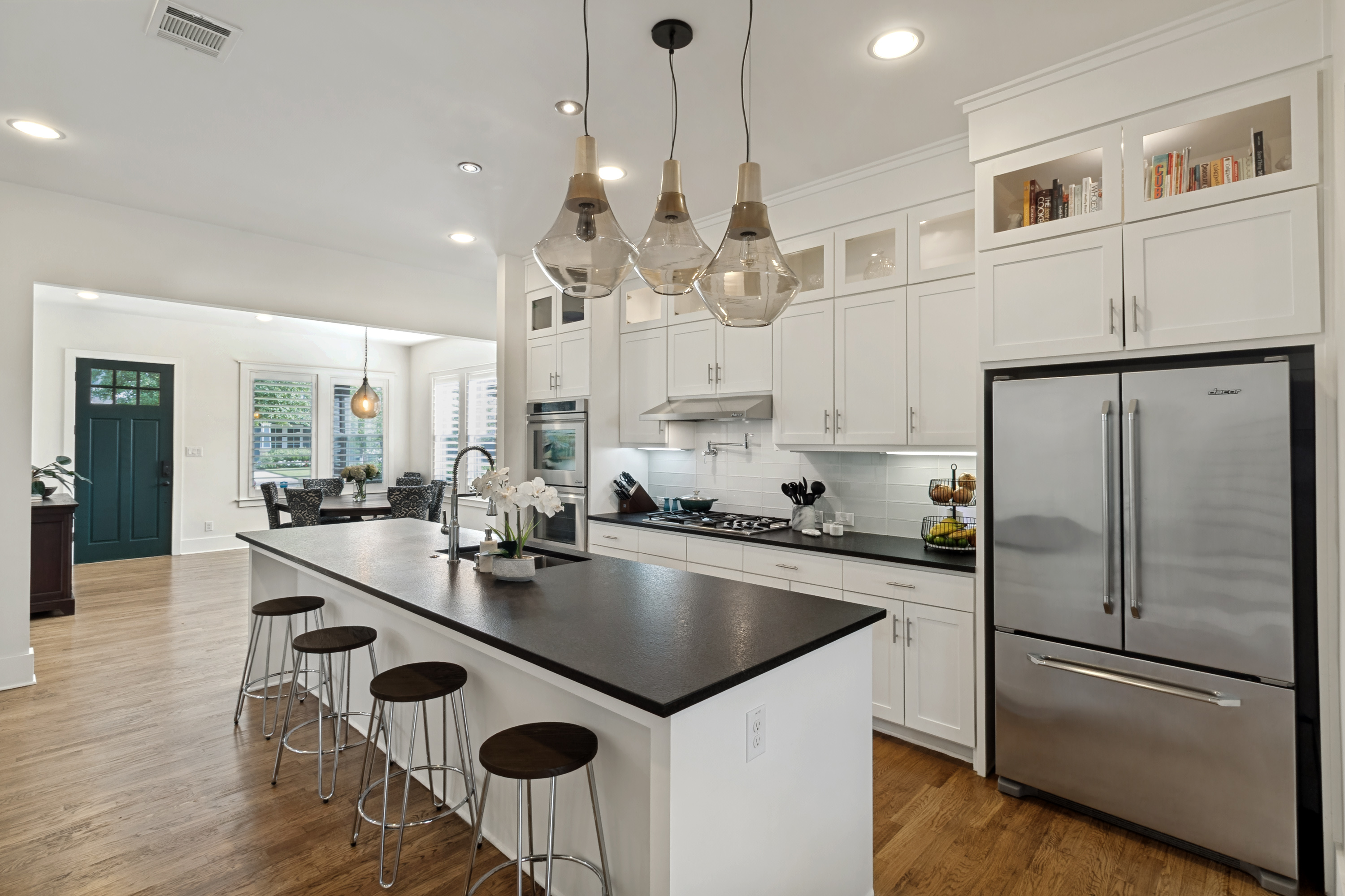 5427 Richmond Avenue Dallas TX 75206