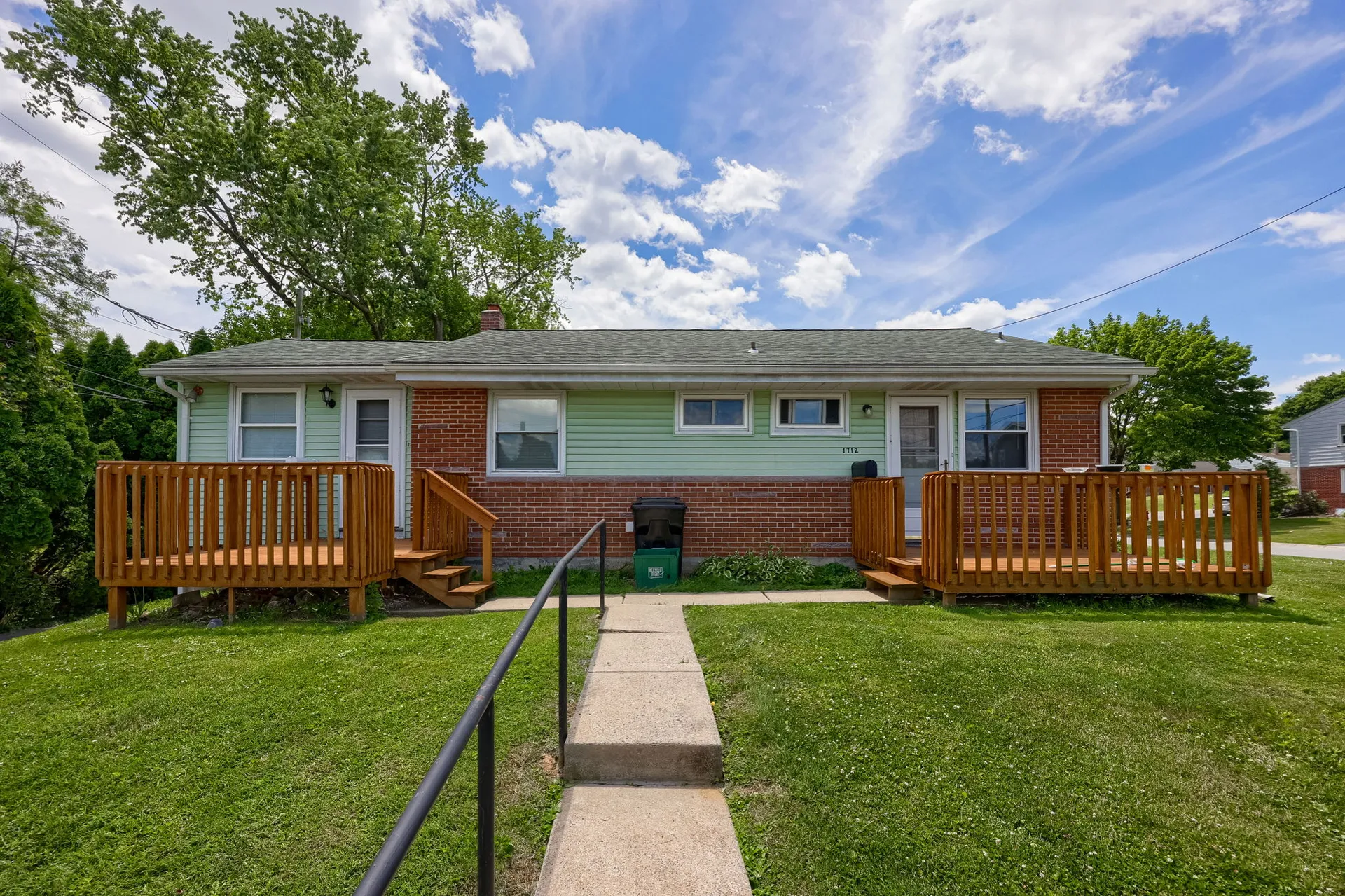 Lancaster PA, 1710-1712 Temple Avenue