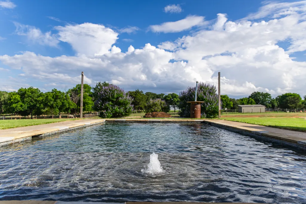 9050 County Road 519 Alvarado TX 76009