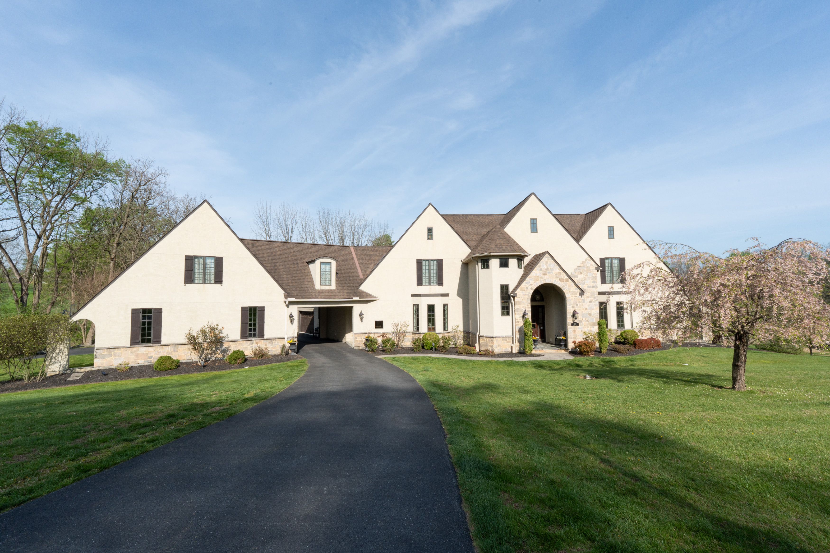 2795 Southwick Drive Lancaster PA 17601