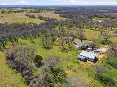 755 County Road 4280 Decatur TX 76234