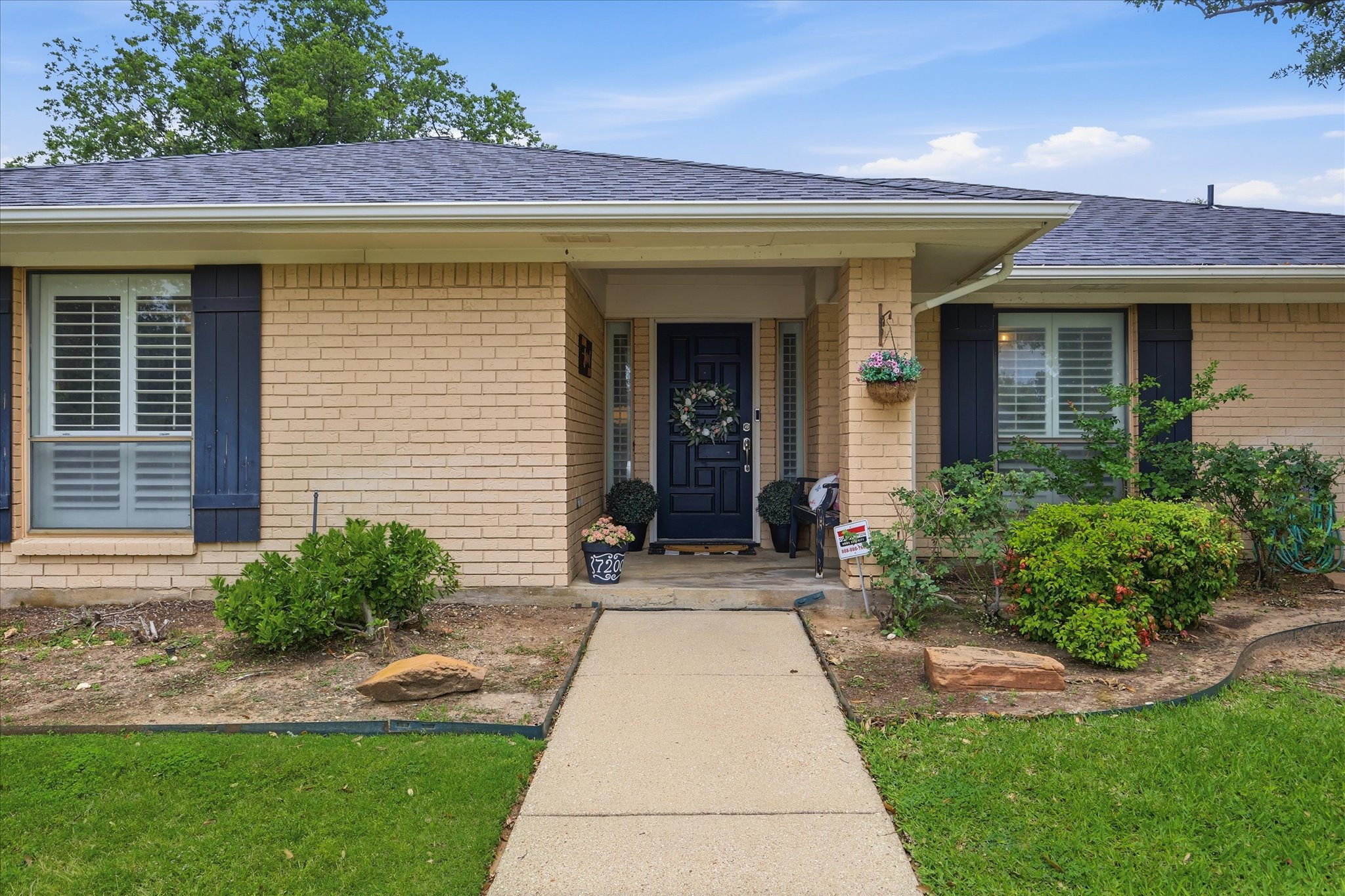 7200 Tamarack Road Benbrook TX 76116