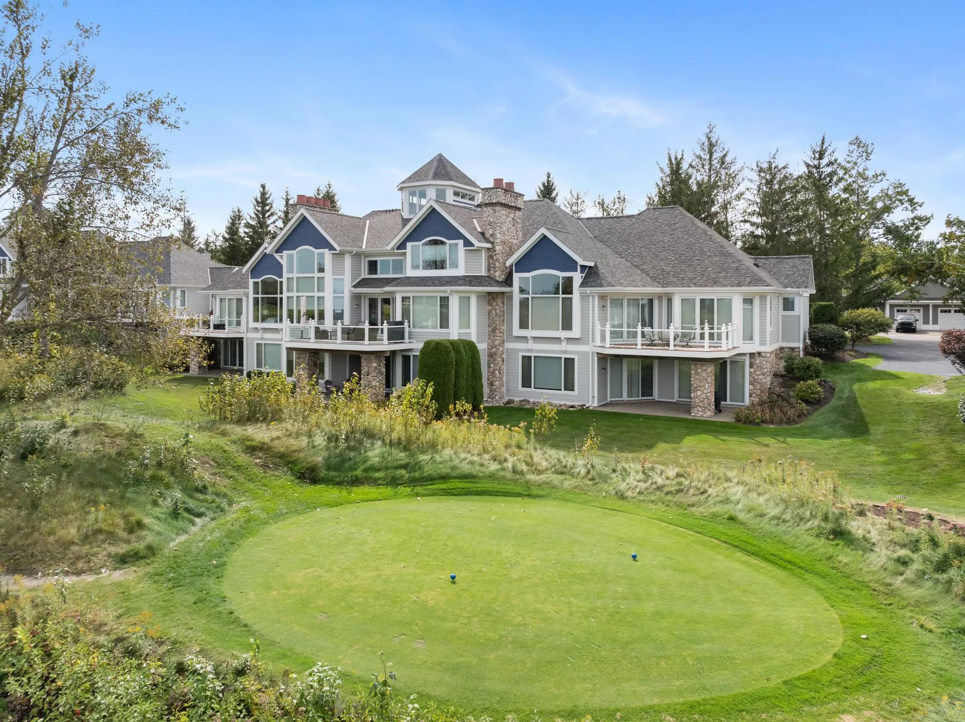 Bay Harbor MI, 6460 Quarry Ridge Drive, Unit 18