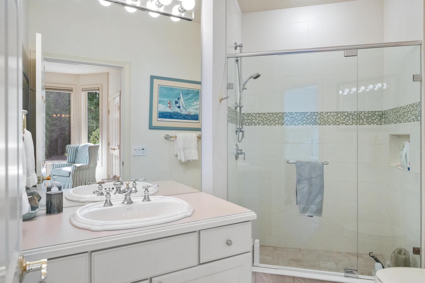 6460 Quarry Ridge Drive Bay Harbor MI 49770