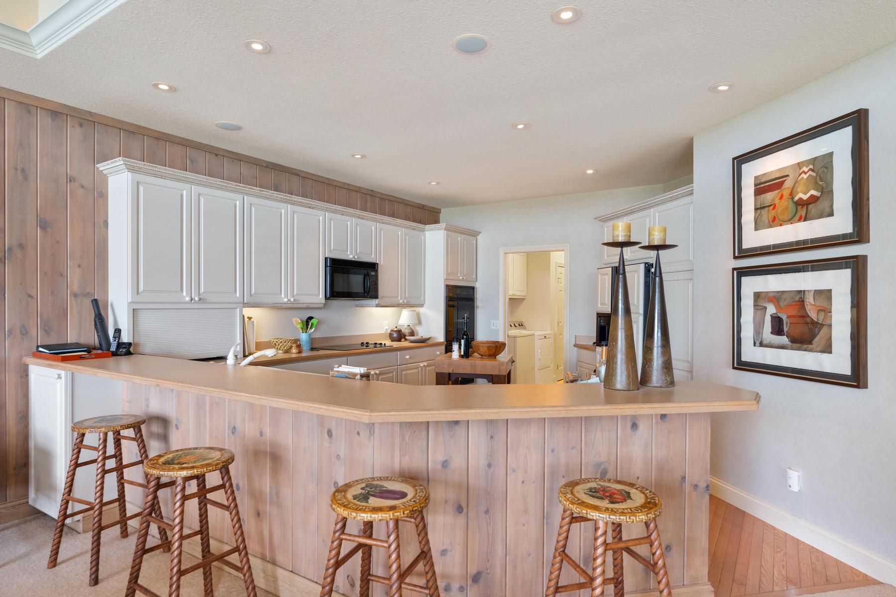6460 Quarry Ridge Drive Bay Harbor MI 49770