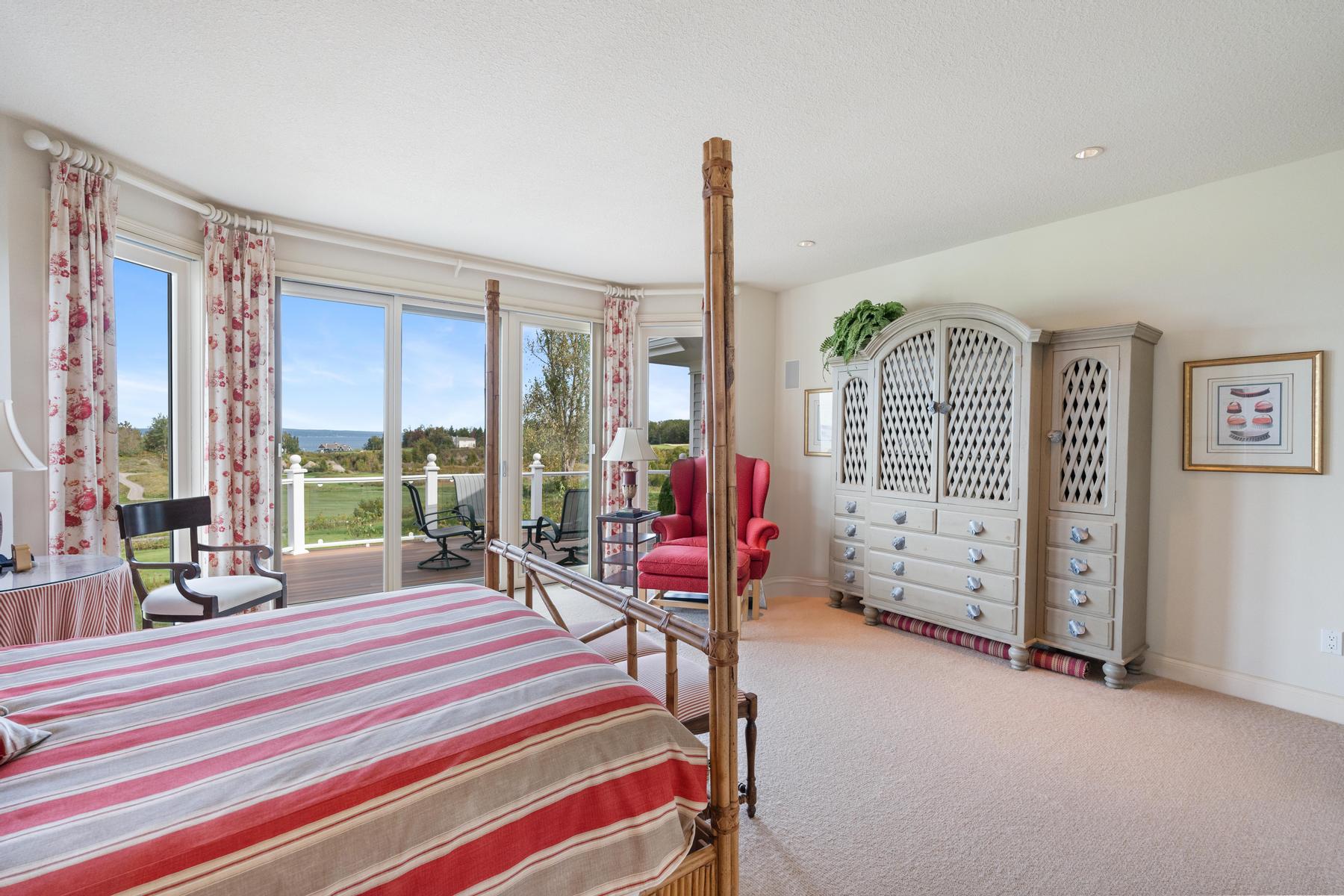 6460 Quarry Ridge Drive Bay Harbor MI 49770