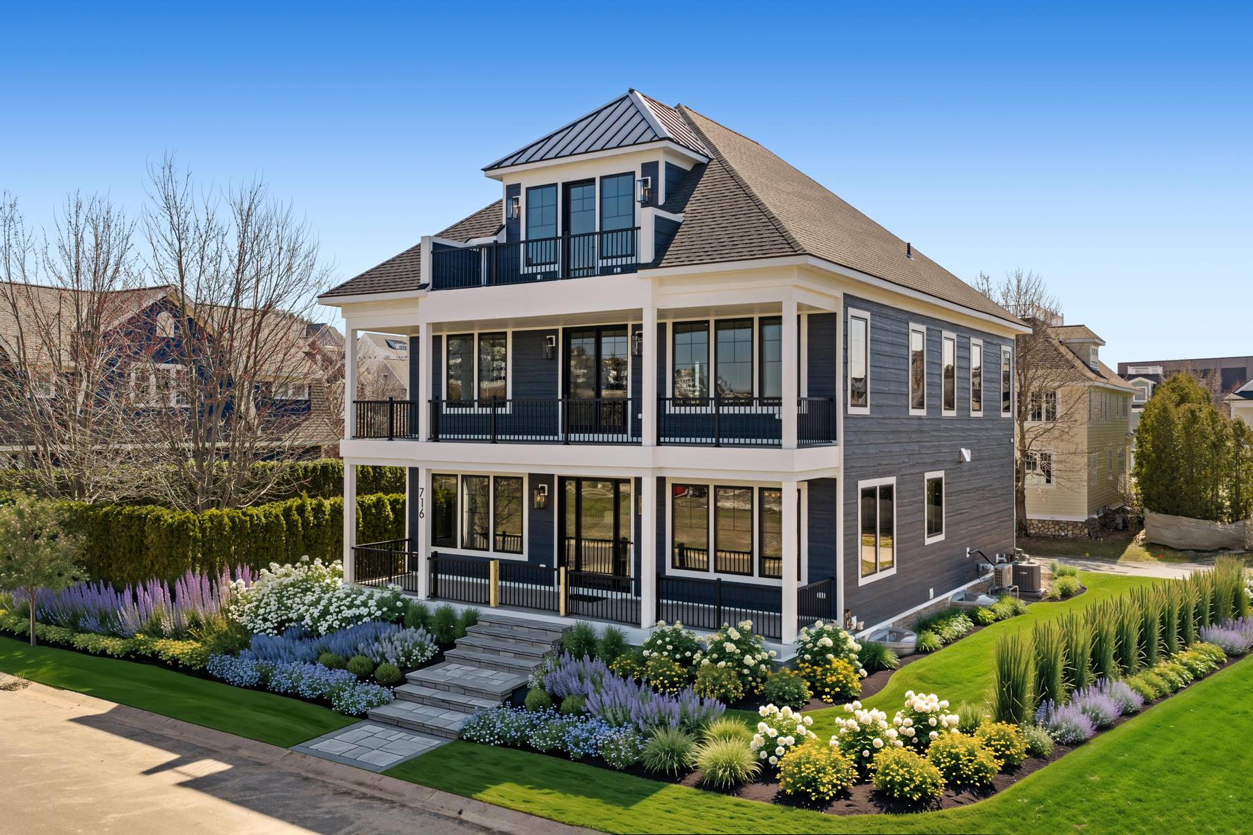 716 E Beach Street Bay Harbor MI 49770