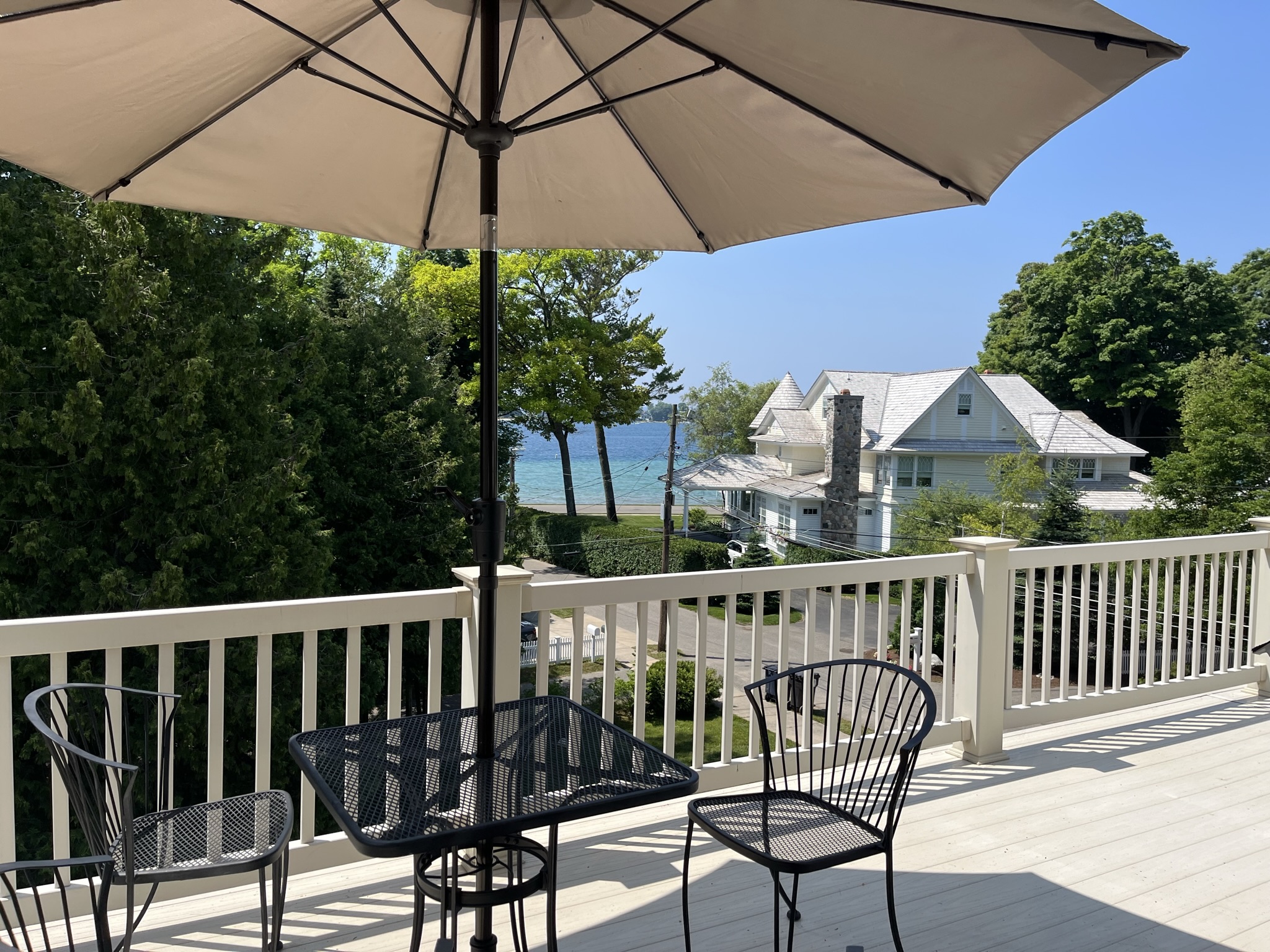 216 Artesian Way Harbor Springs MI 49740-0000