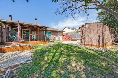 109 Hickory Springs Drive Euless TX 76039