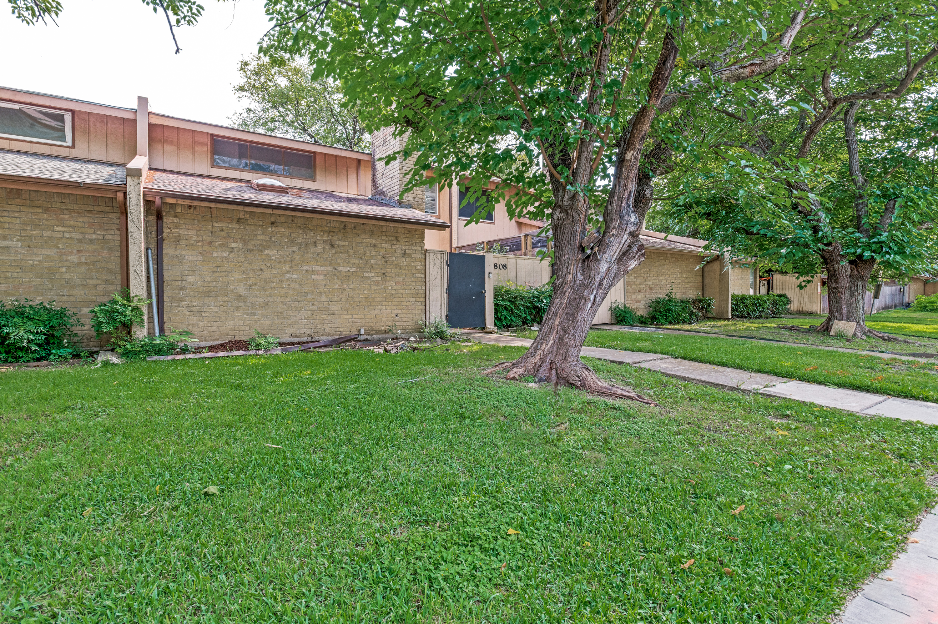 5808 Harvest Hill Road Dallas TX 75230
