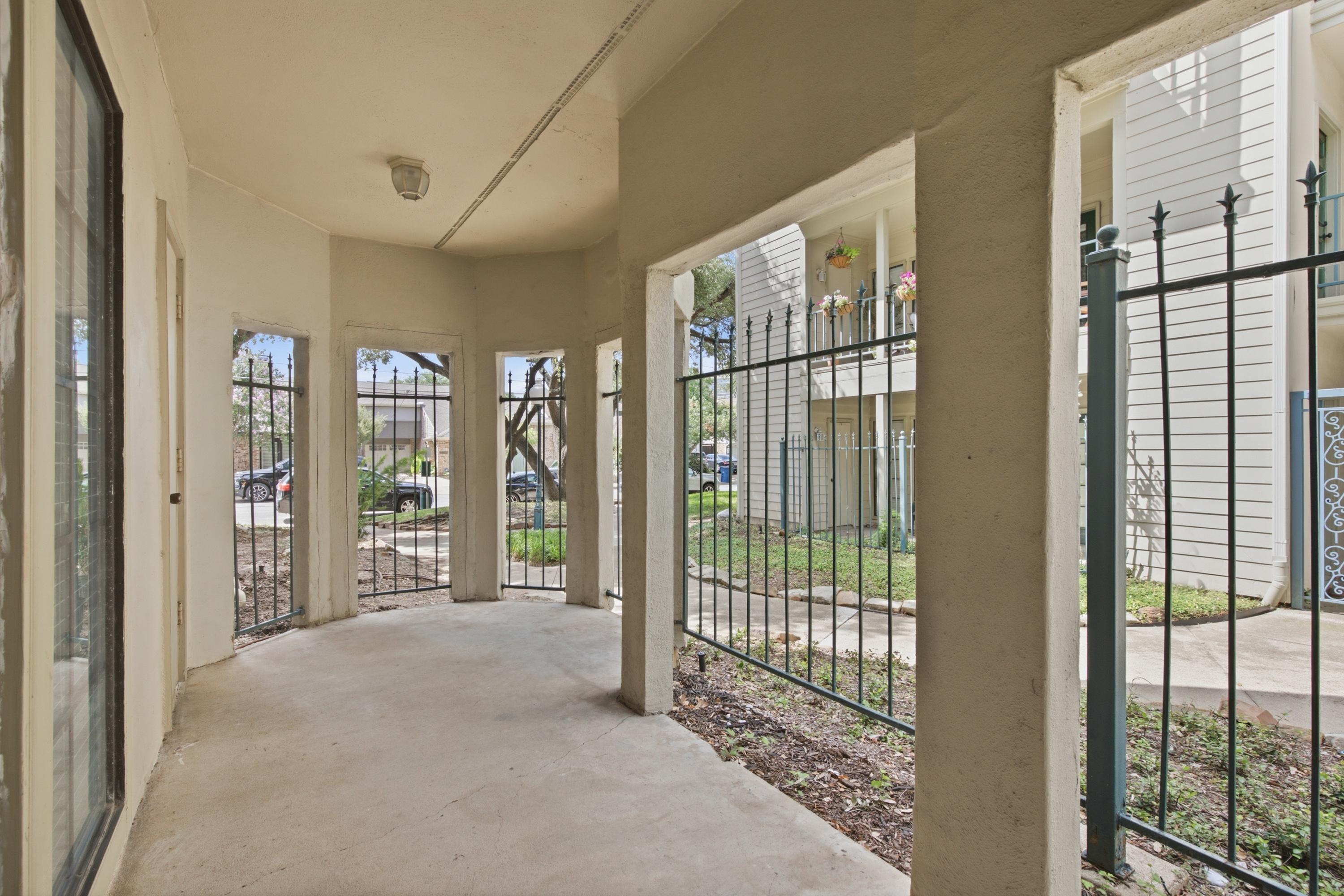 3105 San Jacinto Street Dallas TX 75204