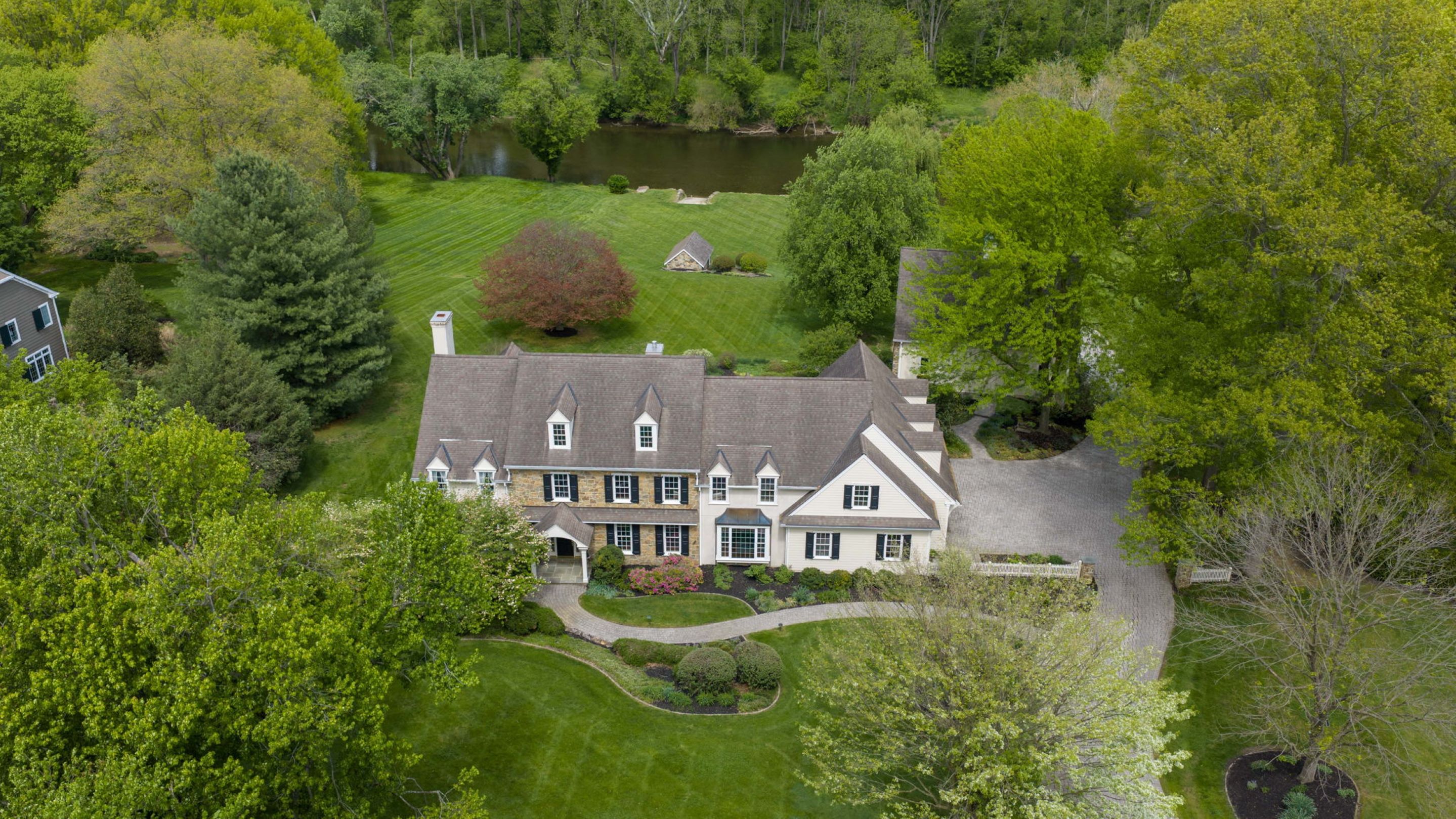 94 Leaman Road Lancaster PA 17603