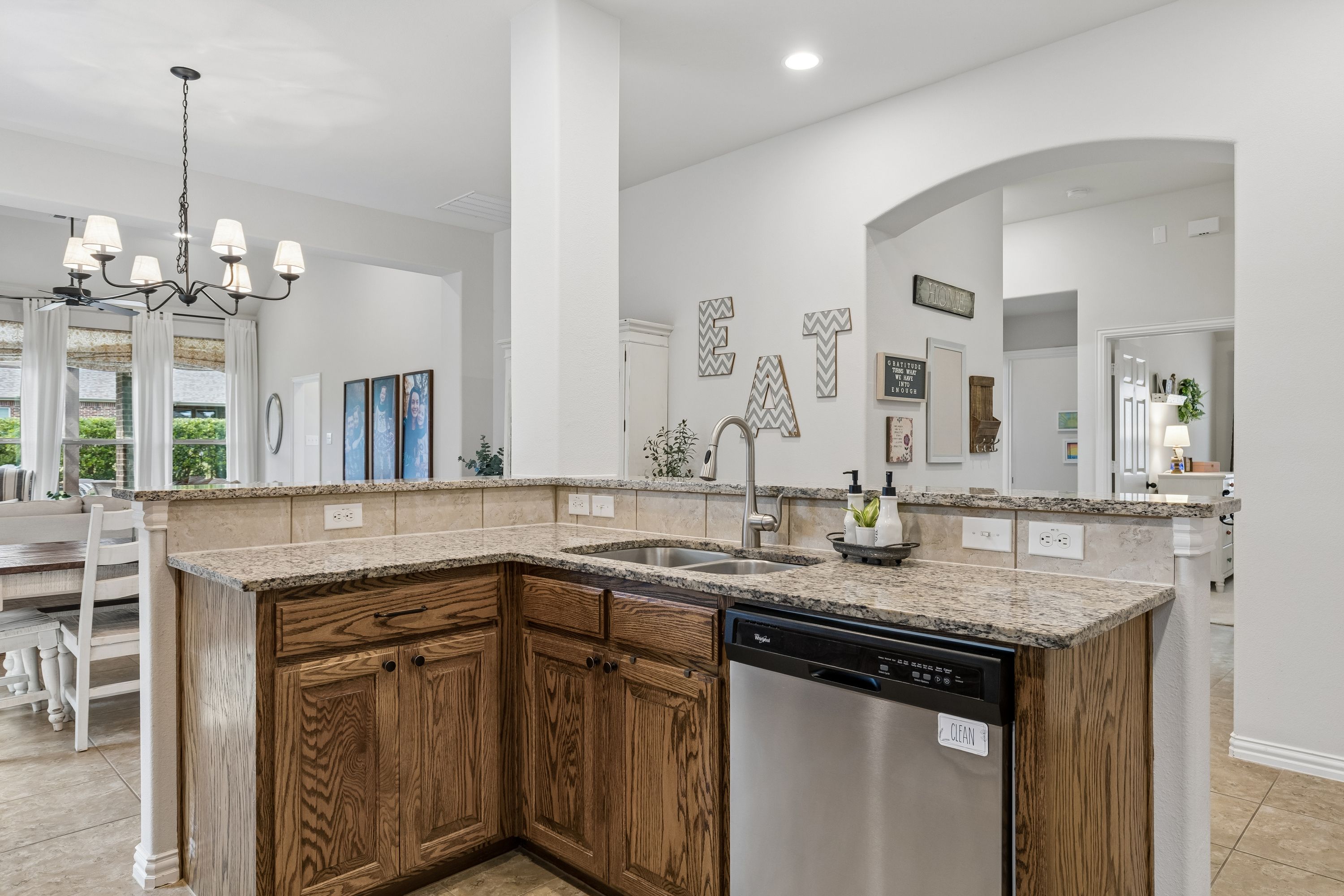1046 Finsbury Lane Forney TX 75126